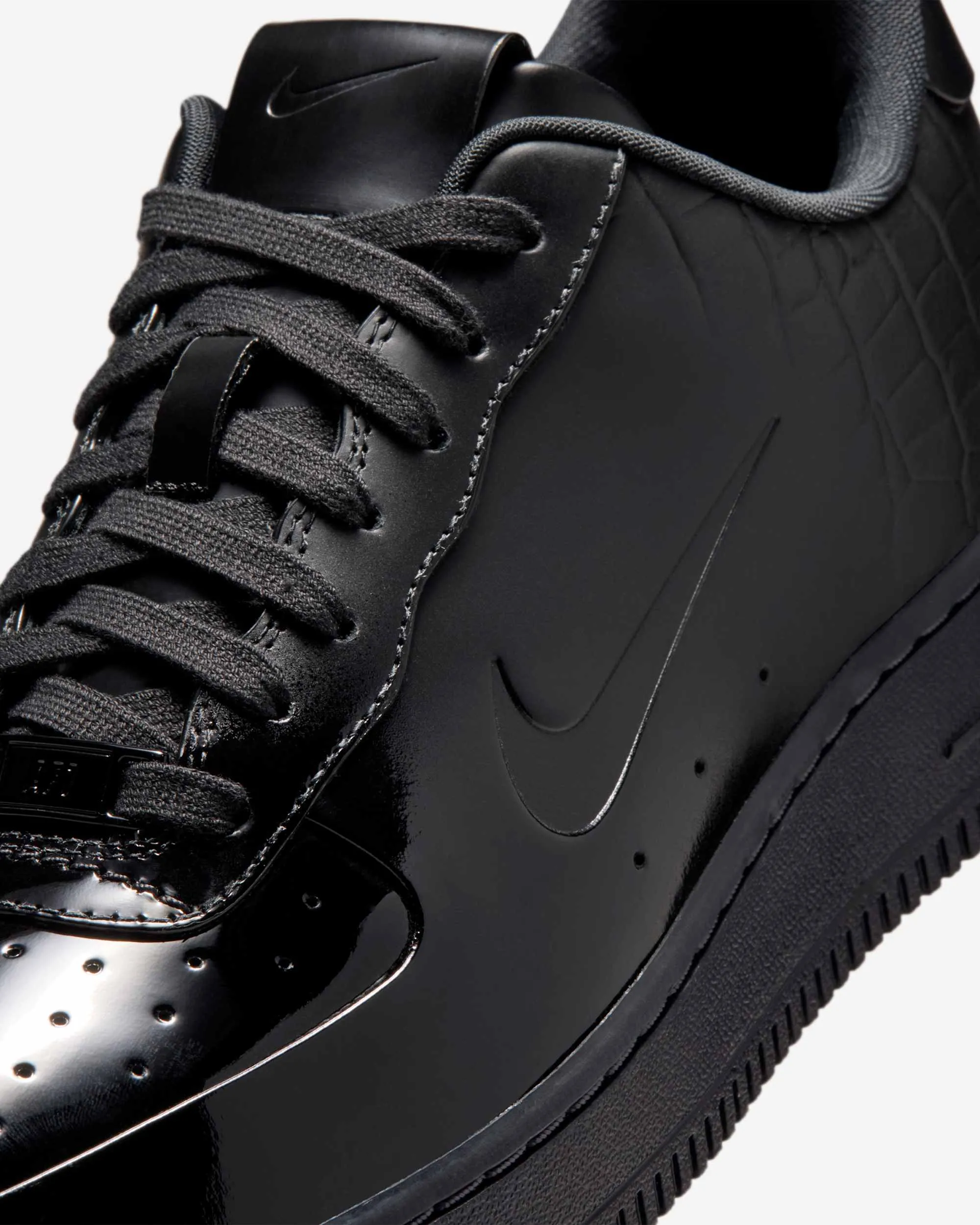 000000_Nike-Air-Force-1-WMNS_BLACK-IRON-GREY-SAIL_IF3201-001_img7