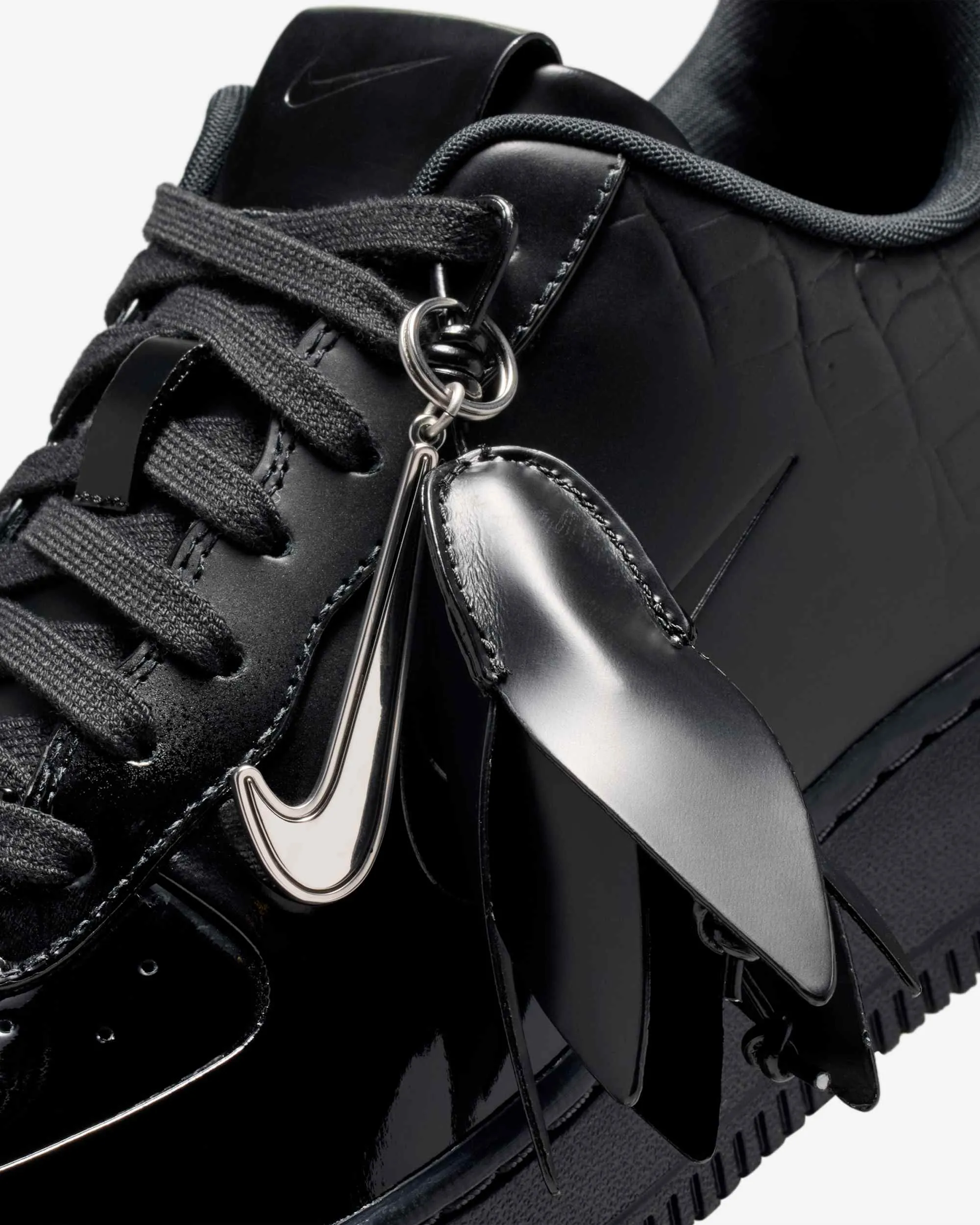 000000_Nike-Air-Force-1-WMNS_BLACK-IRON-GREY-SAIL_IF3201-001_img9