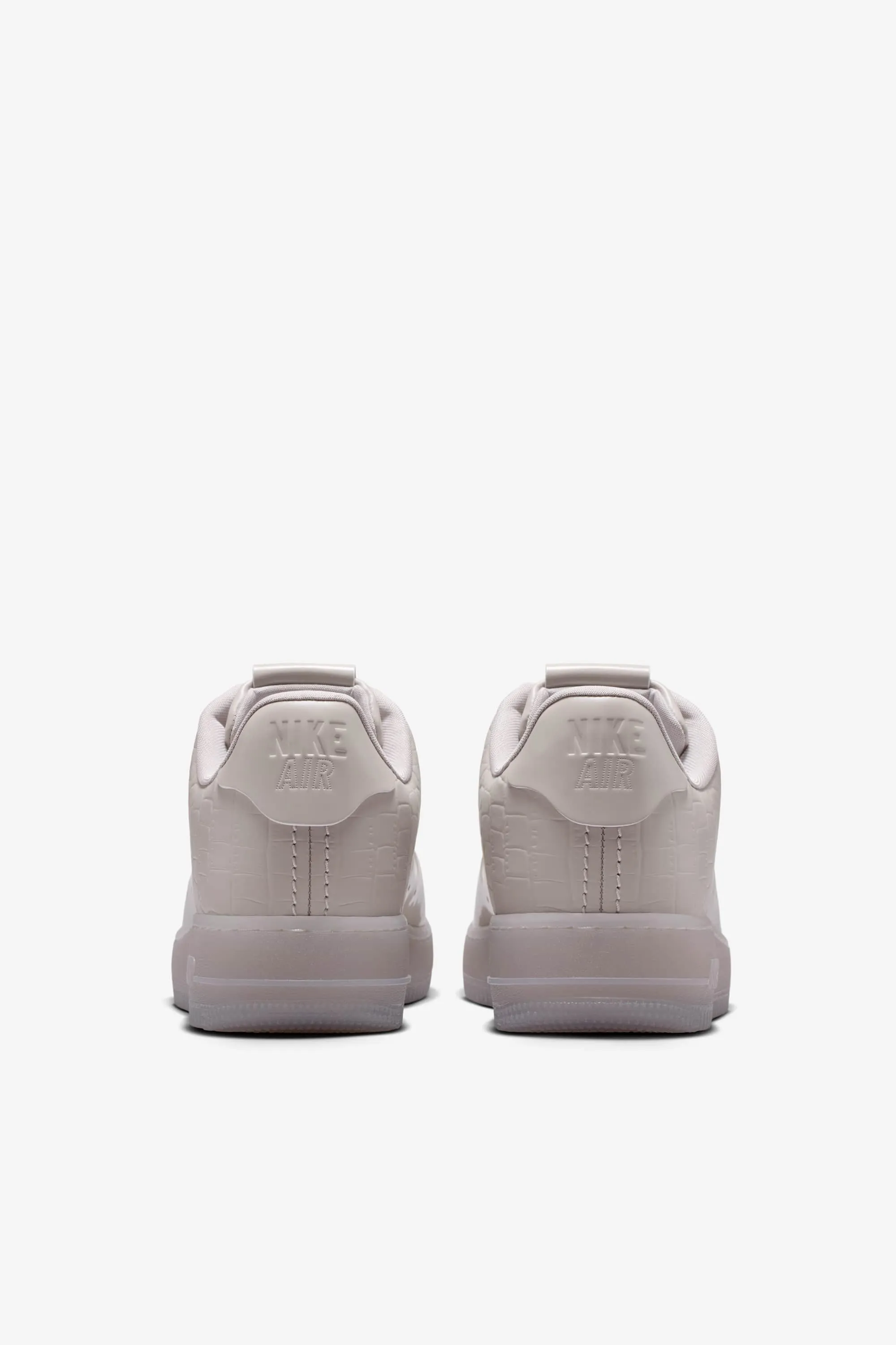 000000_Nike-Air-Force-1-WMNS-Made-in-Italy-_COLLEGE-GREY_IF3201-002_img4