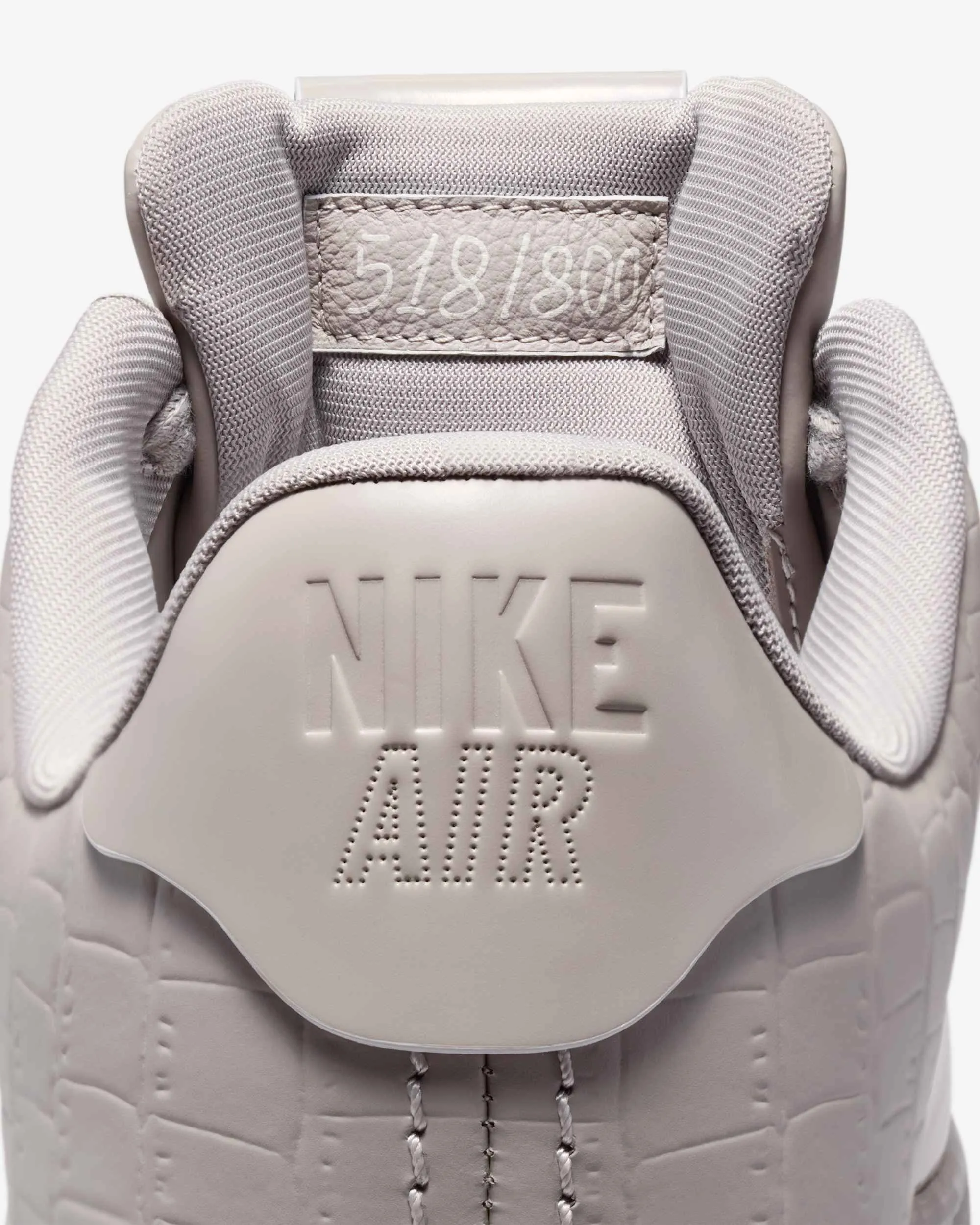 000000_Nike-Air-Force-1-WMNS-Made-in-Italy-_COLLEGE-GREY_IF3201-002_img8