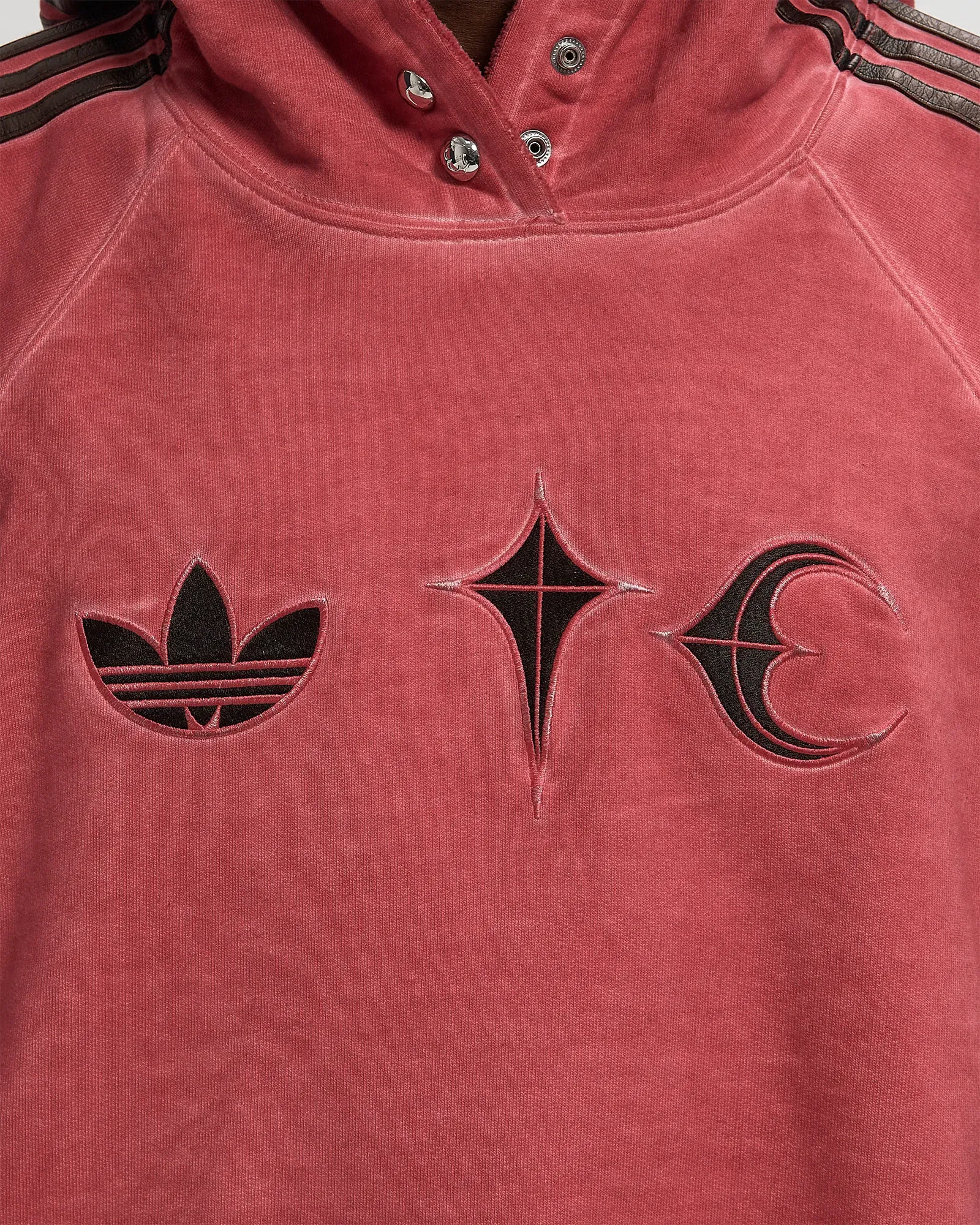 000000_Thug-Club-x-adidas-Sweat-Hoodie_POWER-RED_KF6586_img3