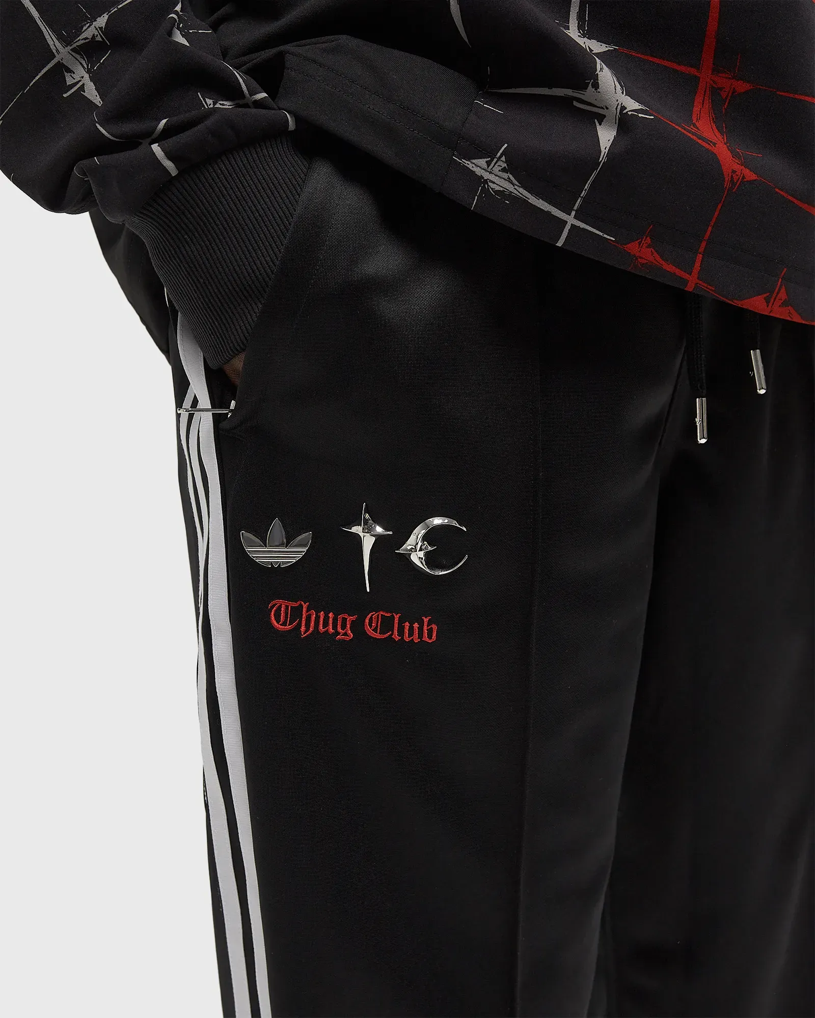 000000_adidas-x-Thug-Club-SST-Jogger_BLACK_KF6917_img3