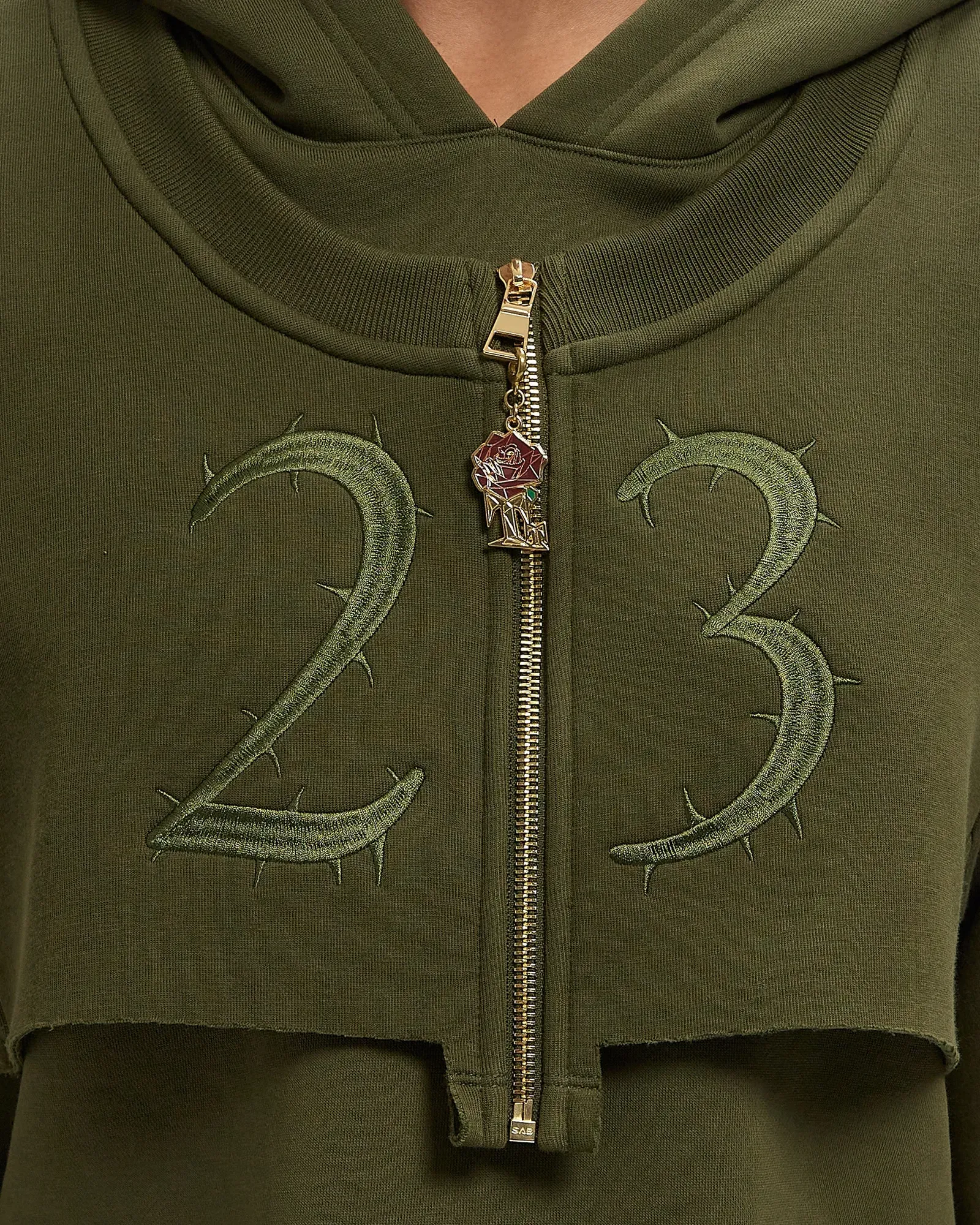 000000_Jordan-x-Teyana-WMNS-Layer-Hoodie-SP_MEDIUM-OLIVE_IM6257-326_img3