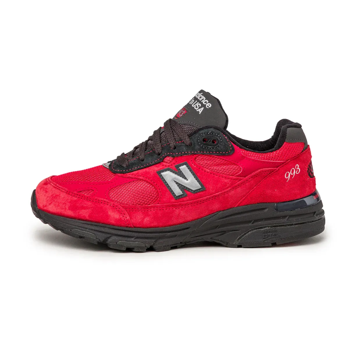 000000_New-Balance-993-Made-in-USA_TEAM-RED-TRUE-RED-BLACK-CEMENT_U9935CX_img0