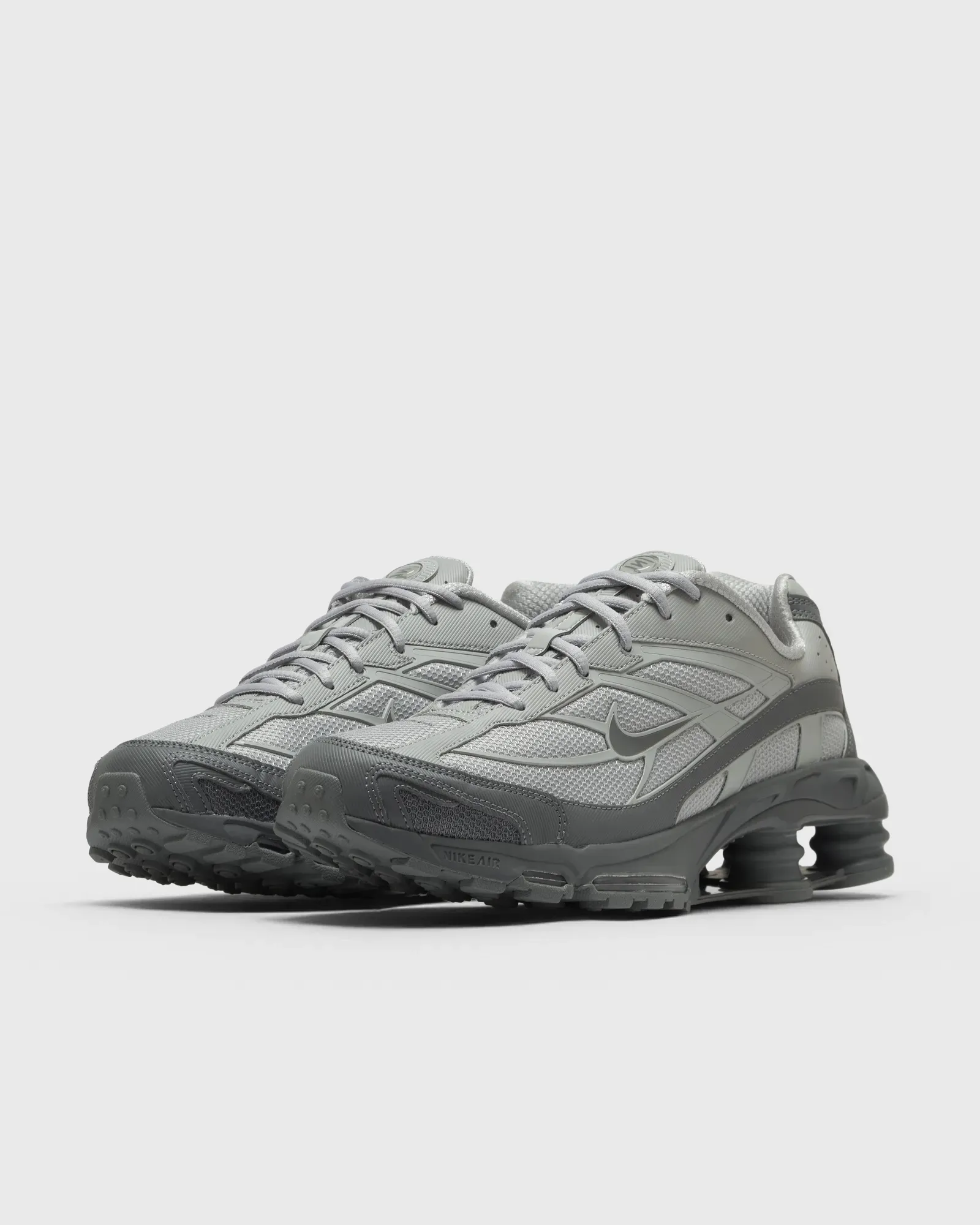 000000_Nike-Shox-Ride-2_LIGHT-SMOKE-GREY_IR0047-001_img1