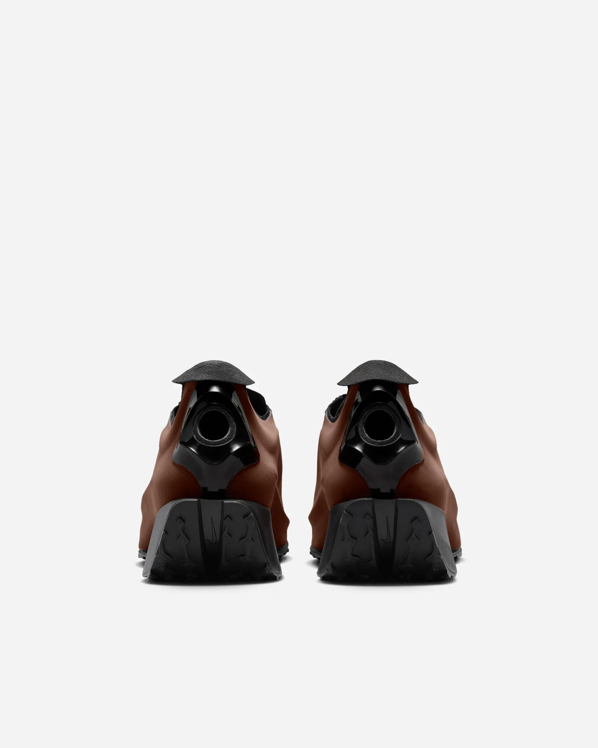 000000_Nike-First-Sight-Noir-WMNS_CACAO-BLACK-MTLC-DARK-GREY_HQ2409-200_img2