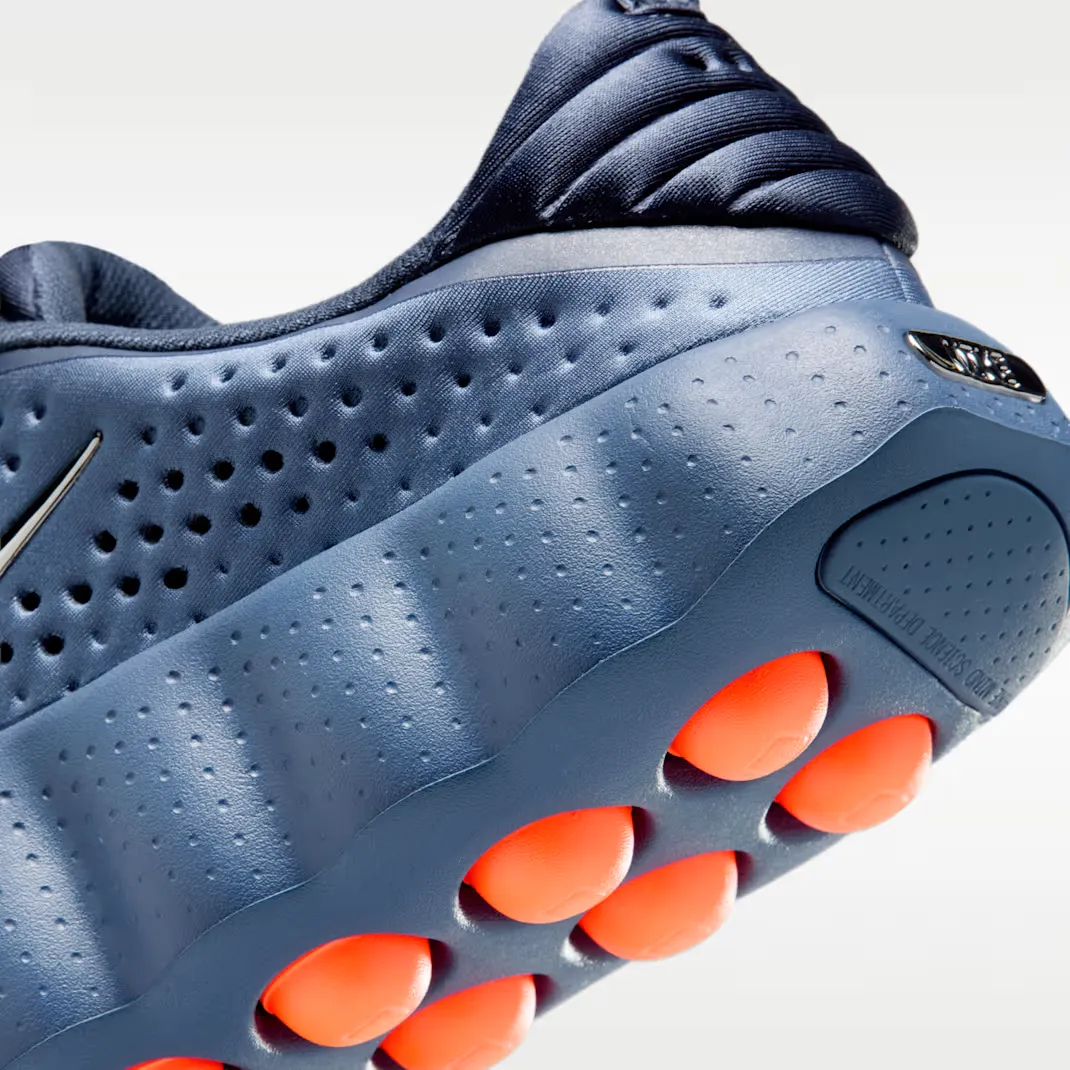 Nike-Mind-002_Thunder-Blue_HQ4308-400_img9