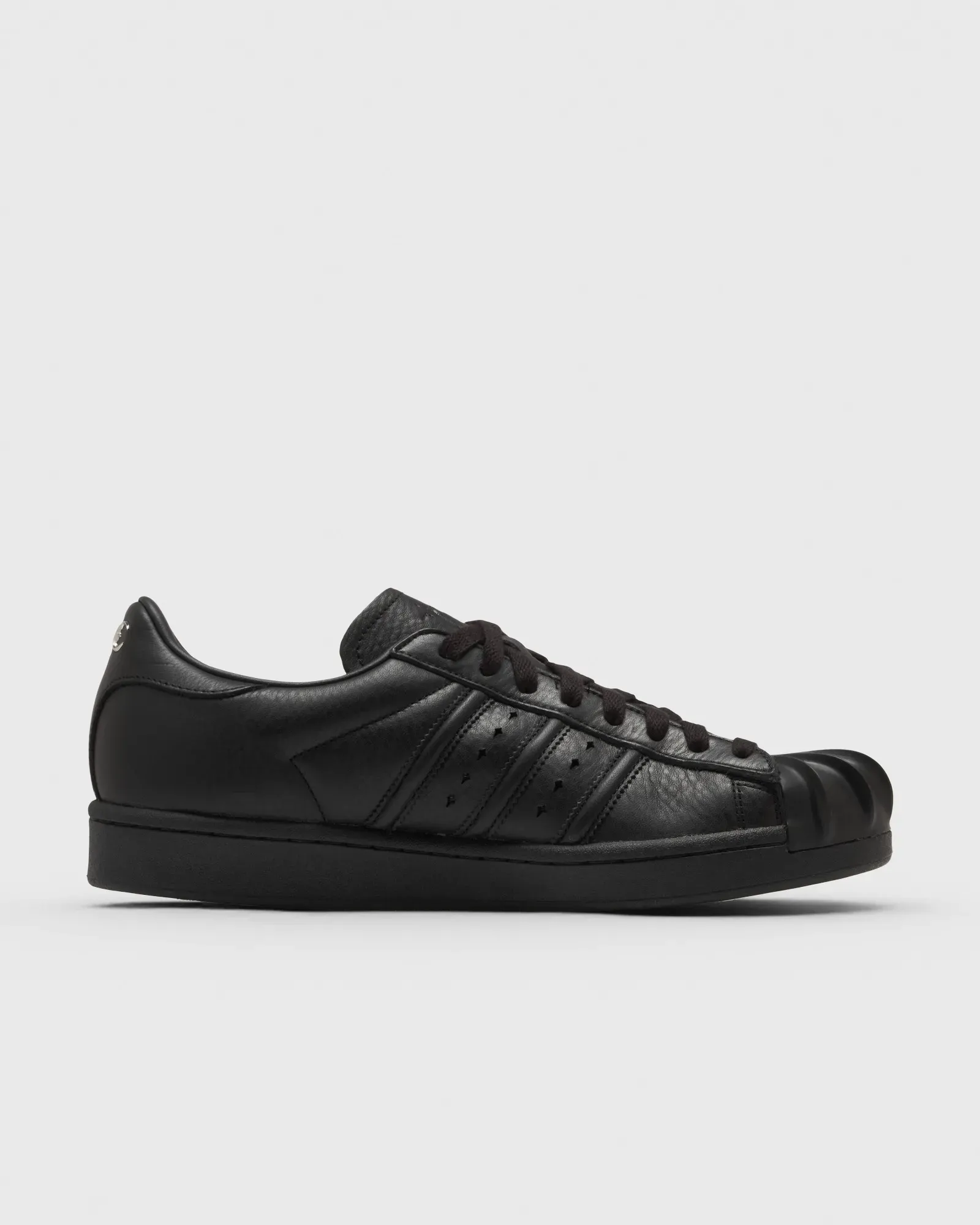 000000_adidas-x-Thug-Club-Superstar-Vintage_CORE-BLACK_KI0824_img2