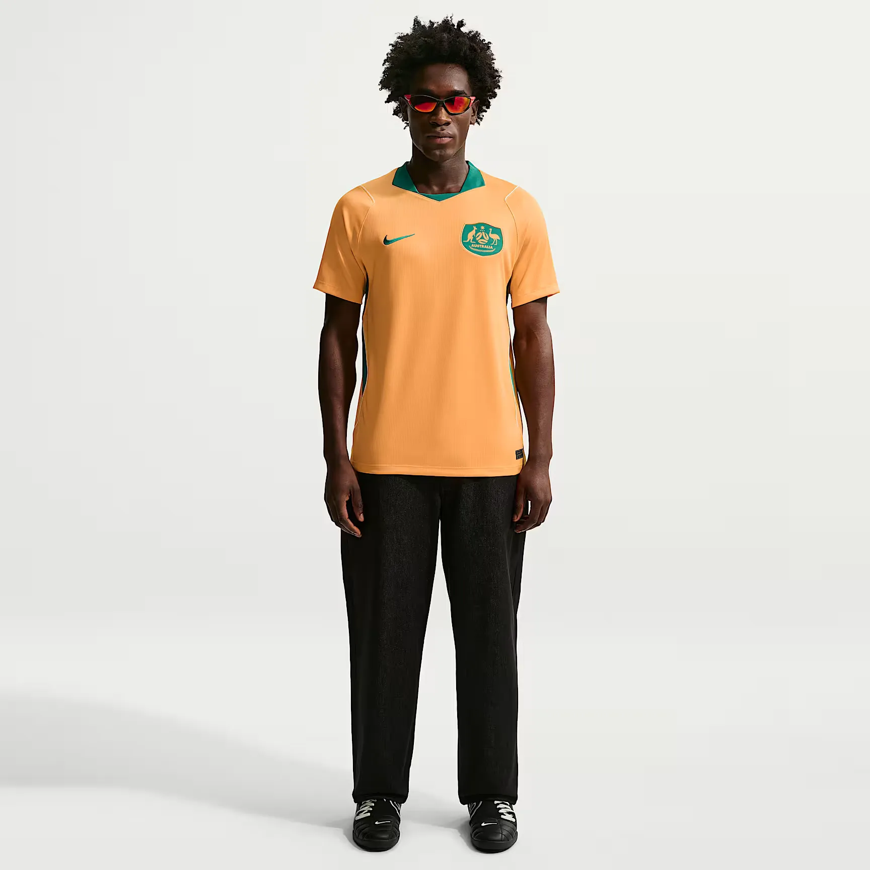 000000_Nike-Dri-FIT-Australie-2026-Stadium-Domicile-Maillot_Sport-Gold-Mystic-Green_IB5256-704_img3