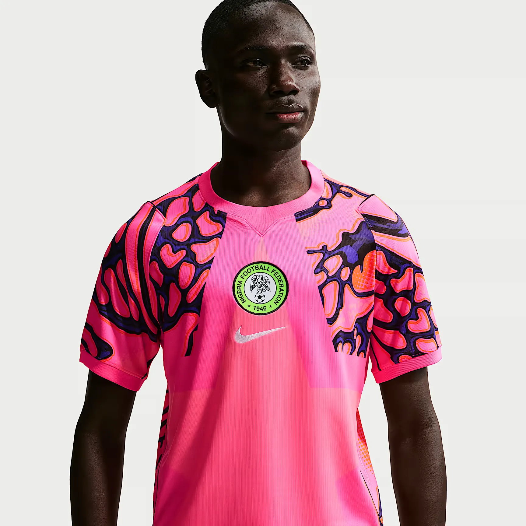 000000_Nike-Dri-FIT-Nigeria-2026-Stadium-Short-Sleeve-Replica-Goalkeeper-Jersey_Hyper-Pink-Noir-Blanc_IB5313-645_img0