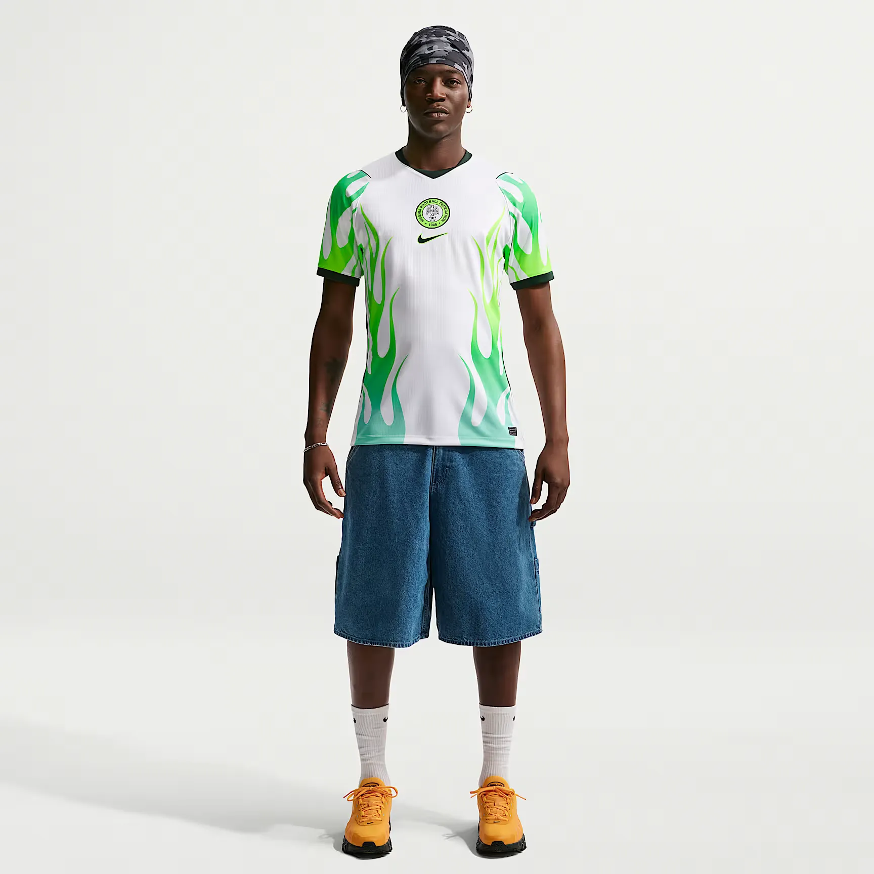 000000_Nike-Nigeria-2026-Dri-FIT-Stadium-Away-Jersey_White-Green-Glow-Black_IB5376-100_img3