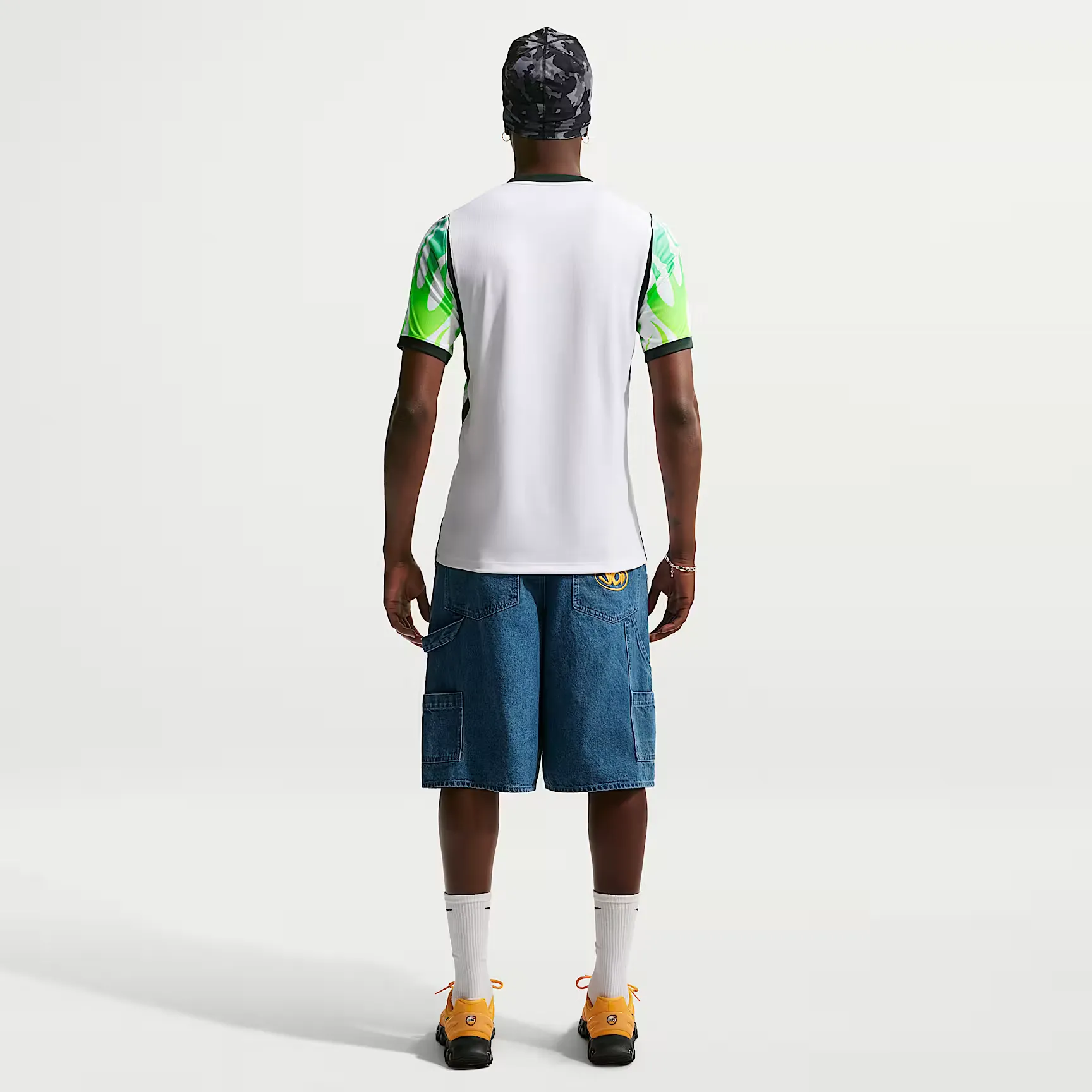 000000_Nike-Nigeria-2026-Dri-FIT-Stadium-Away-Jersey_White-Green-Glow-Black_IB5376-100_img4