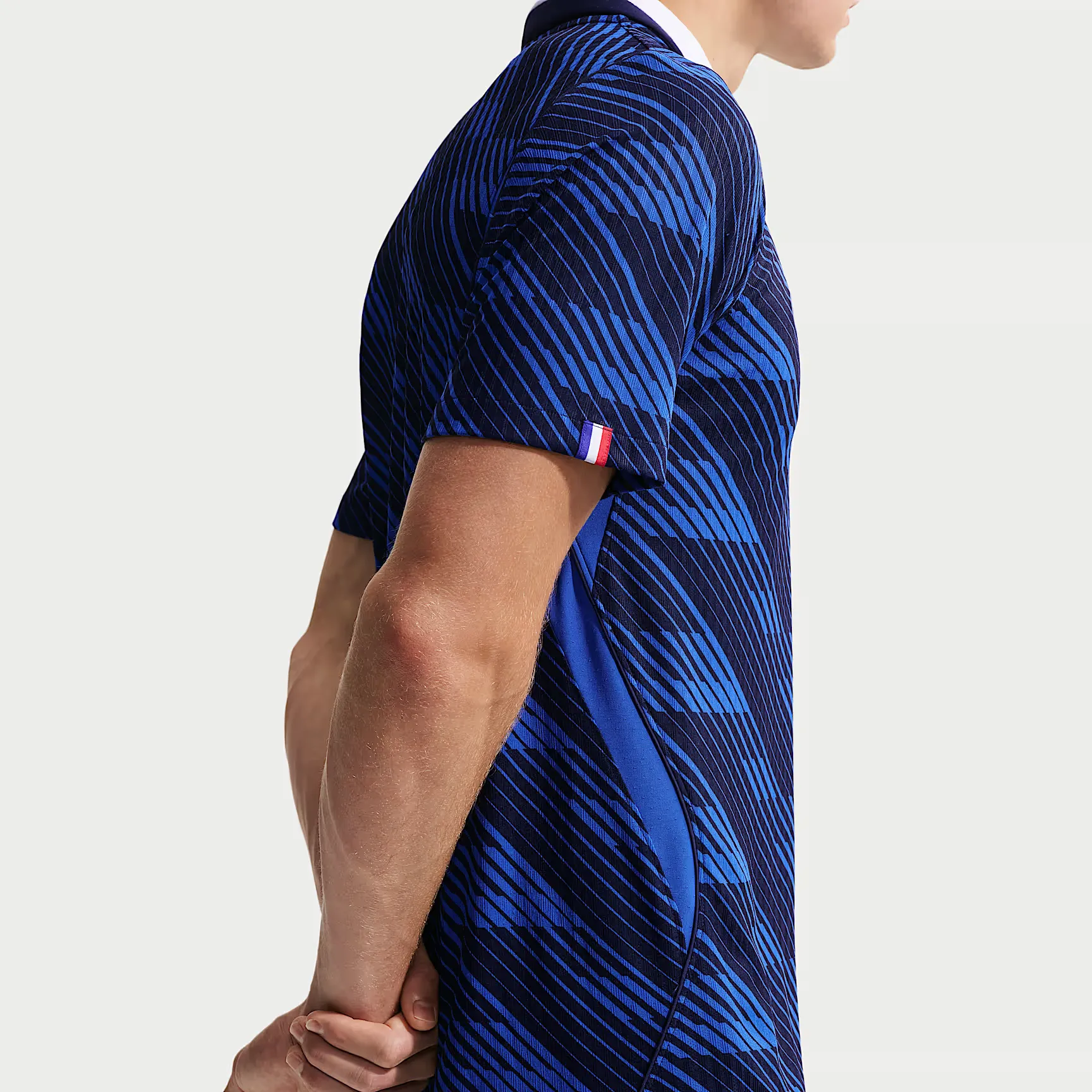 000000_Nike-FFF-202627-Authentic-Aero-FIT-Match-Home-Jersey_Game-Royal-Blackened-Blue_IB5158-480_img1