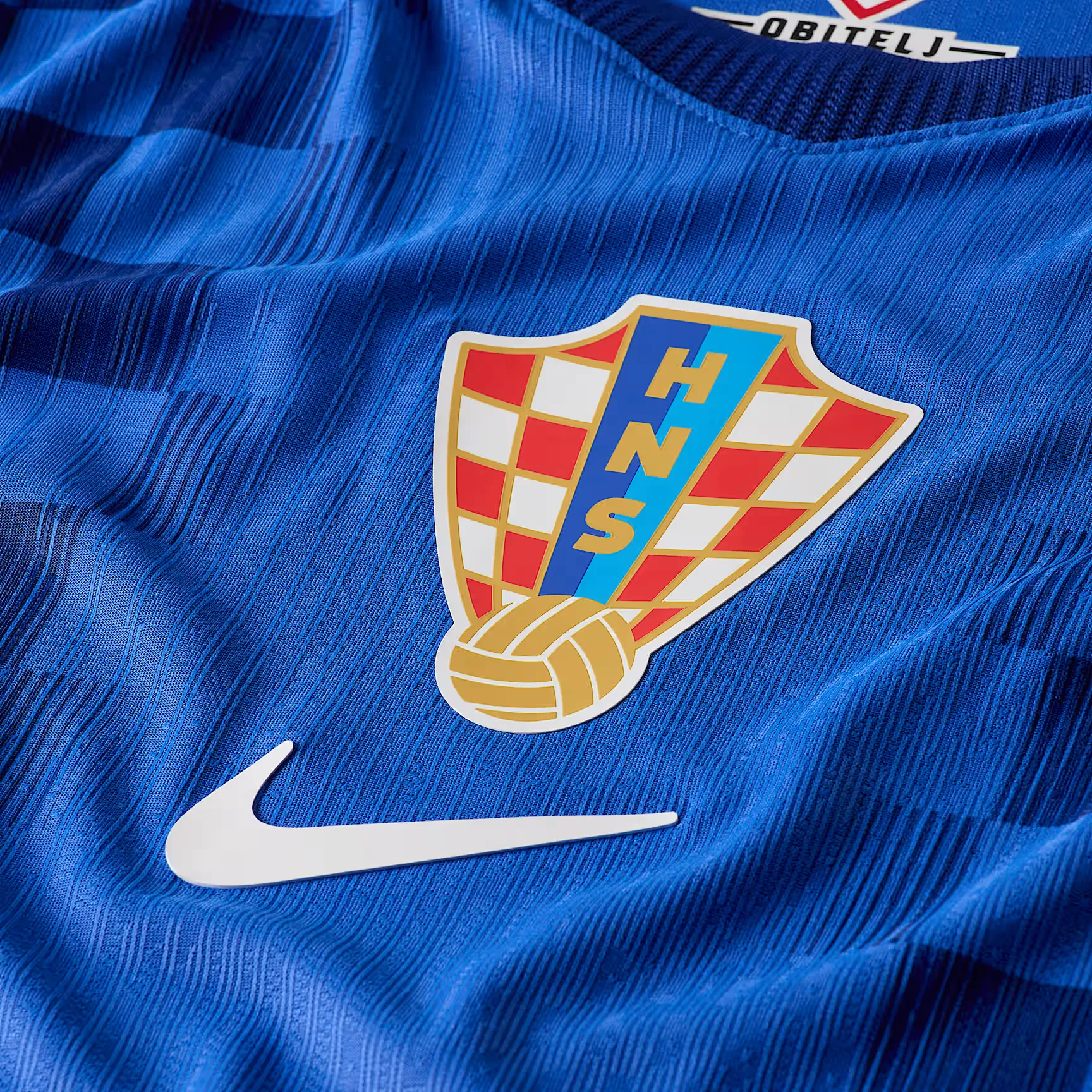 000000_Nike-Dri-FIT-ADV-Authentic-Croatie_Deep-Royal-Blue_IO8642-455_img2