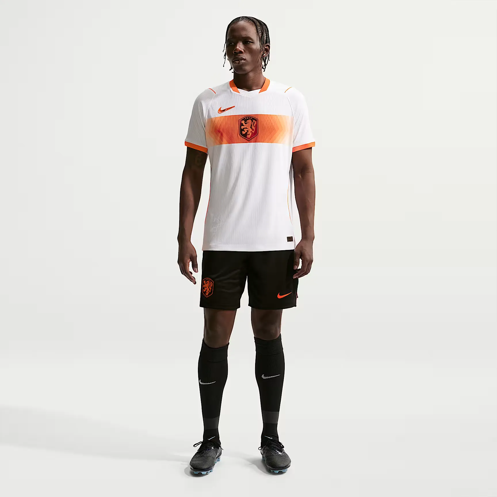 000000_Nike-Netherlands-202627-Away-Match-Jersey_White-Hyper-Crimson_IB5220-100_img3
