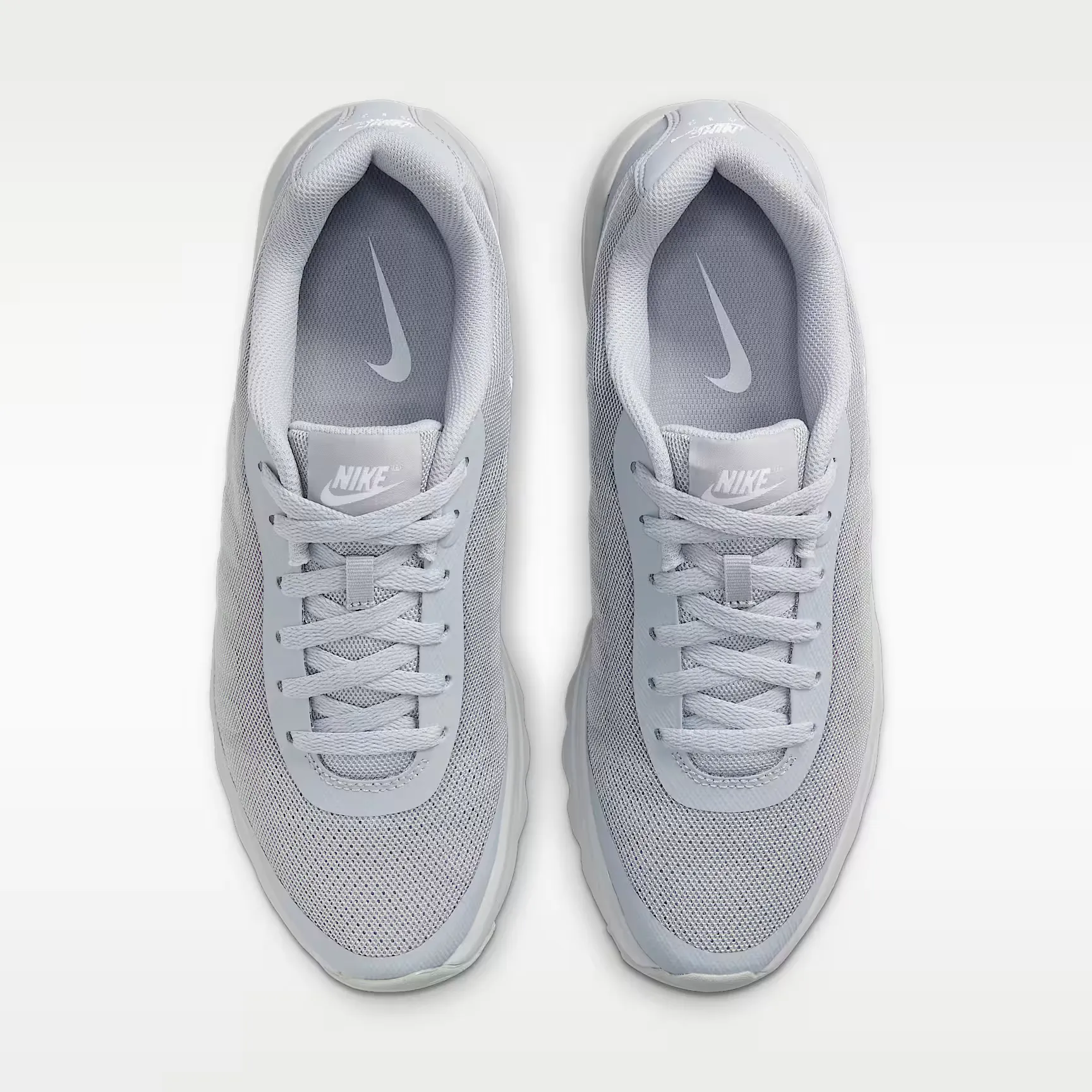 000000_Nike-Air-Max-Invigor_Wolf-Grey-White_749680-005_img3