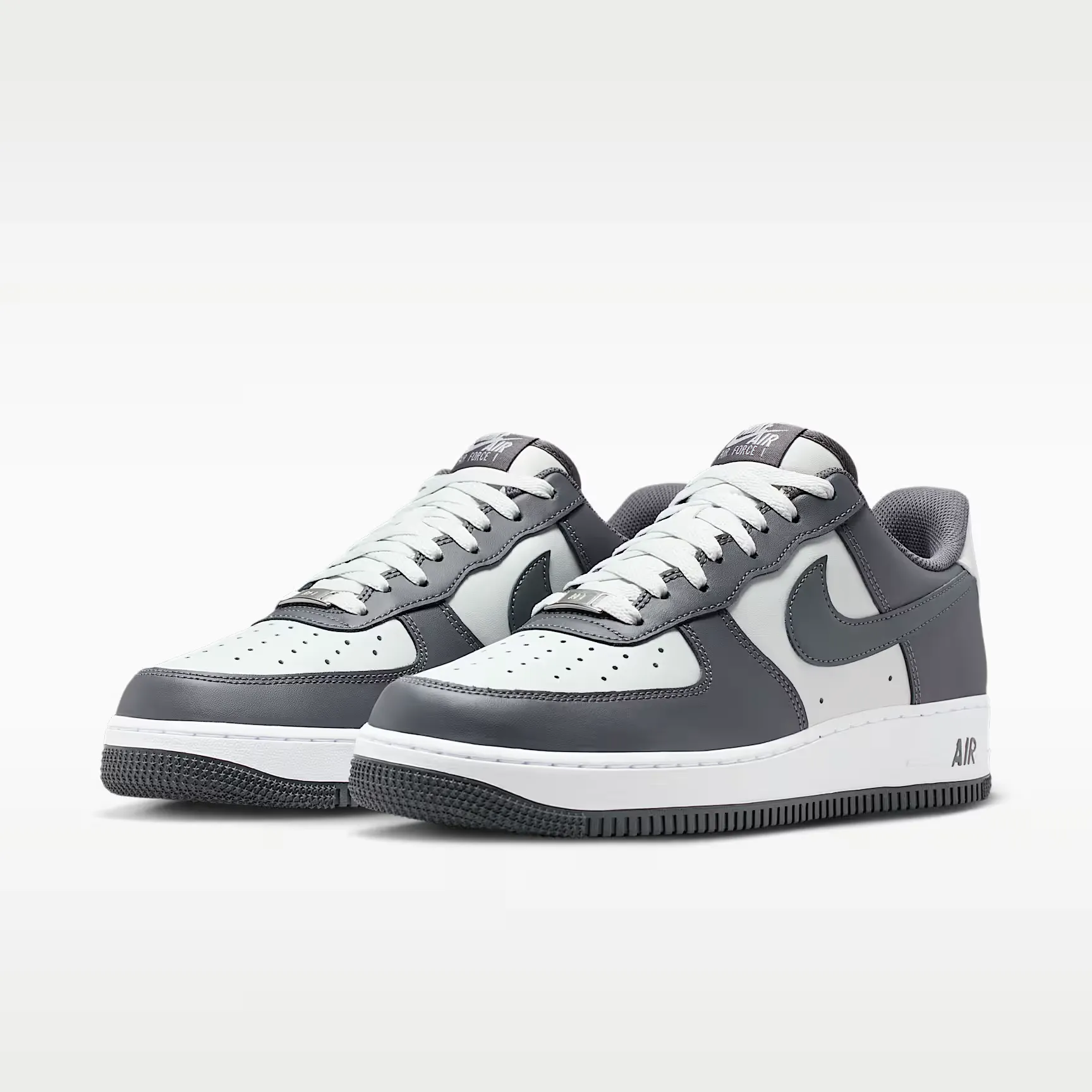 Nike Air Force 1 '07 