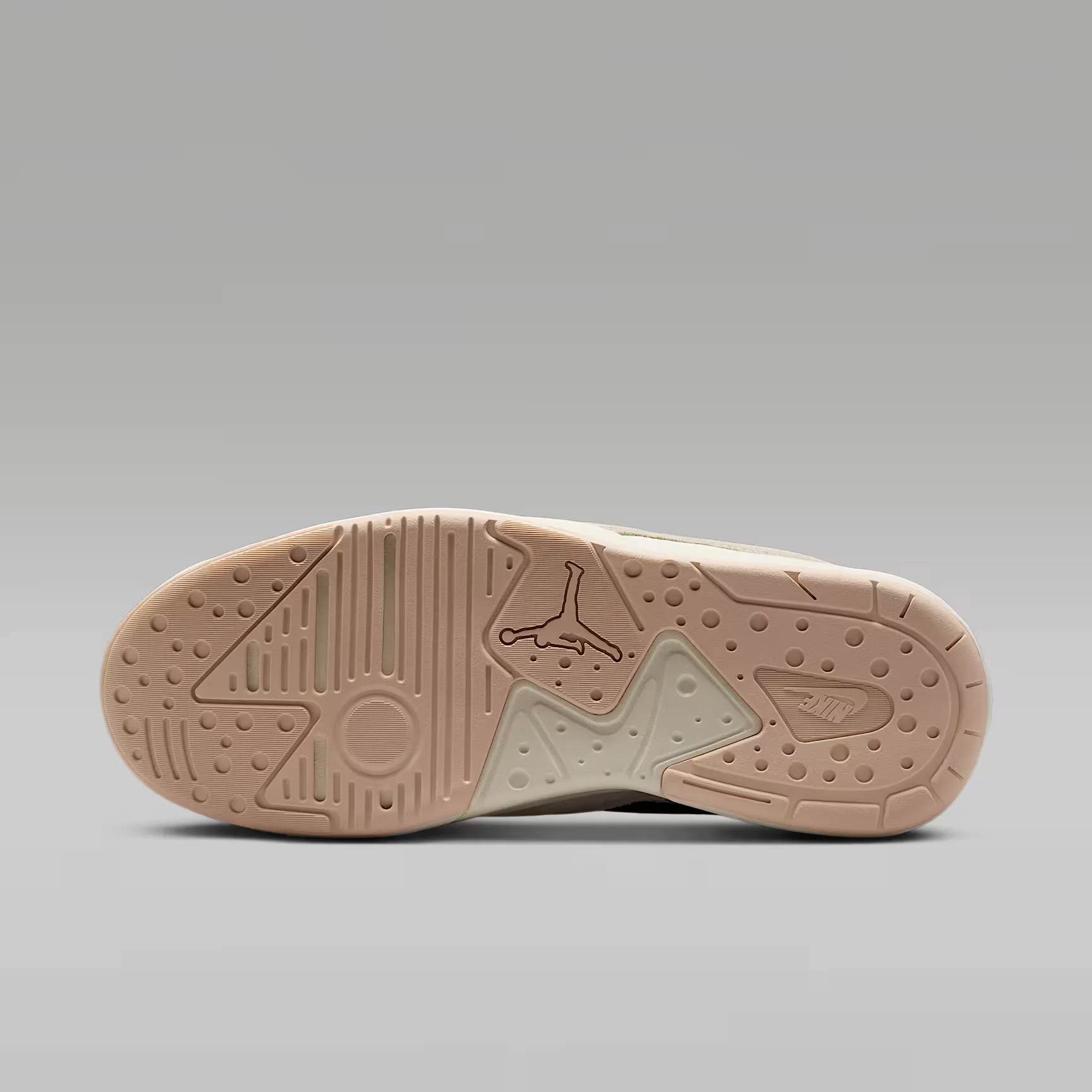 000000_Jordan-CMFT-Era_Birch-Burgundy-Ash_HJ6777-201_img1