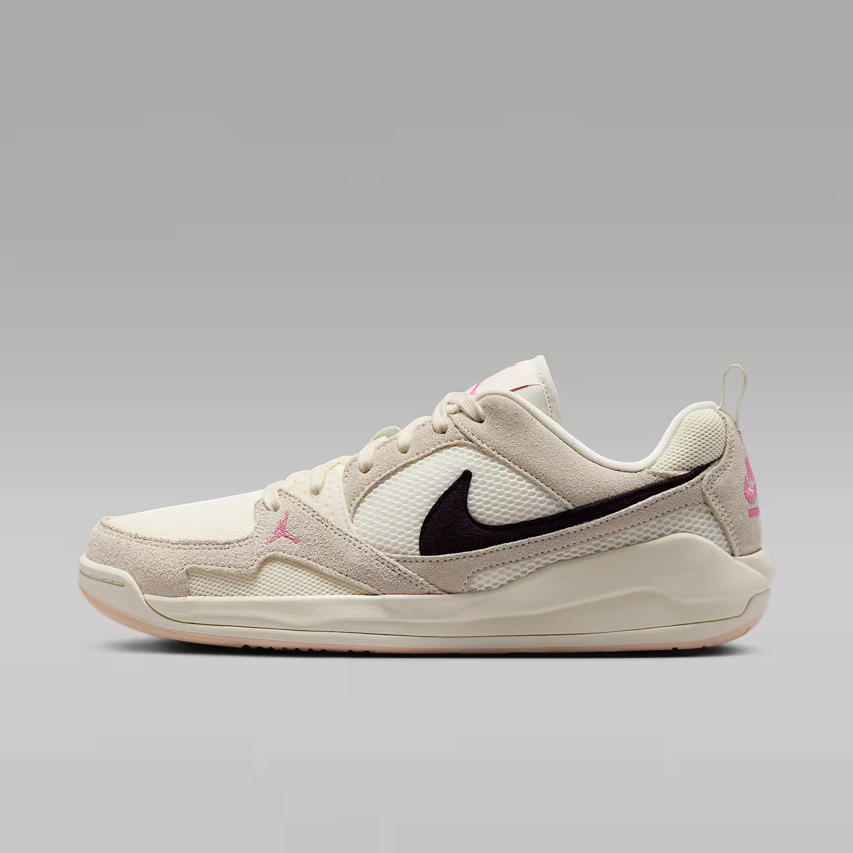 000000_Jordan-CMFT-Era_Birch-Burgundy-Ash_HJ6777-201_img0