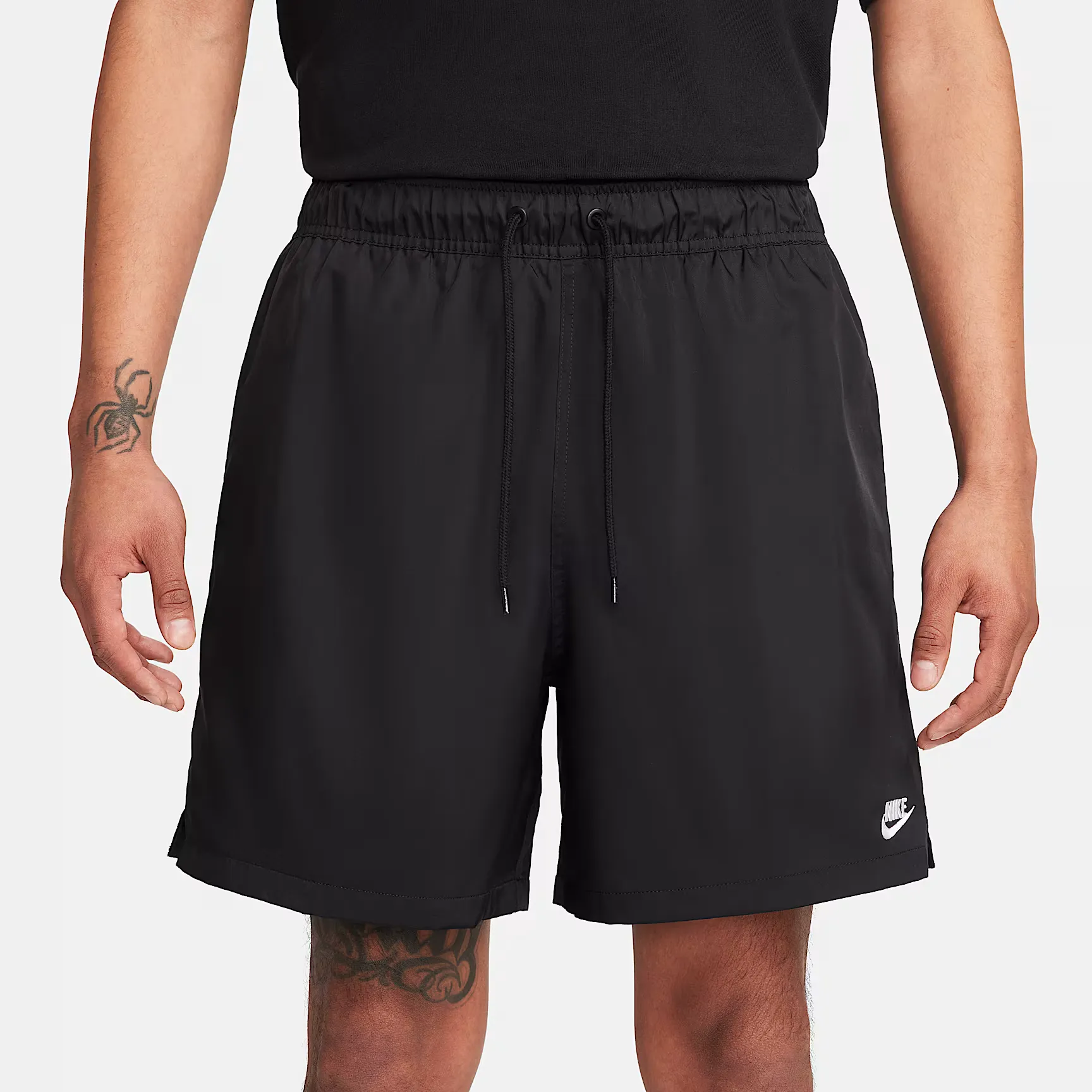 000000_Nike-Club-Flow-Woven-Shorts_Black-White_FN3307-010_img1