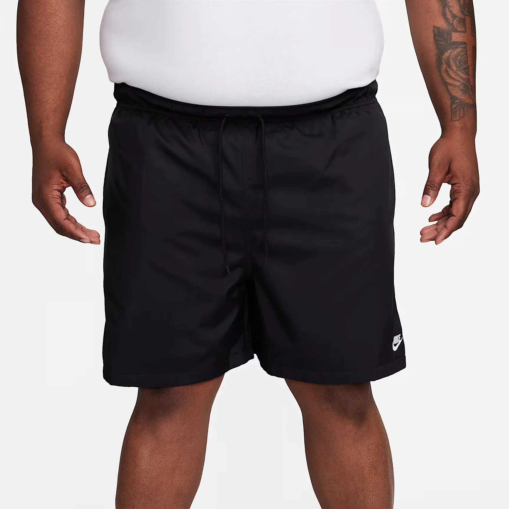 000000_Nike-Club-Flow-Woven-Shorts_Black-White_FN3307-010_img9