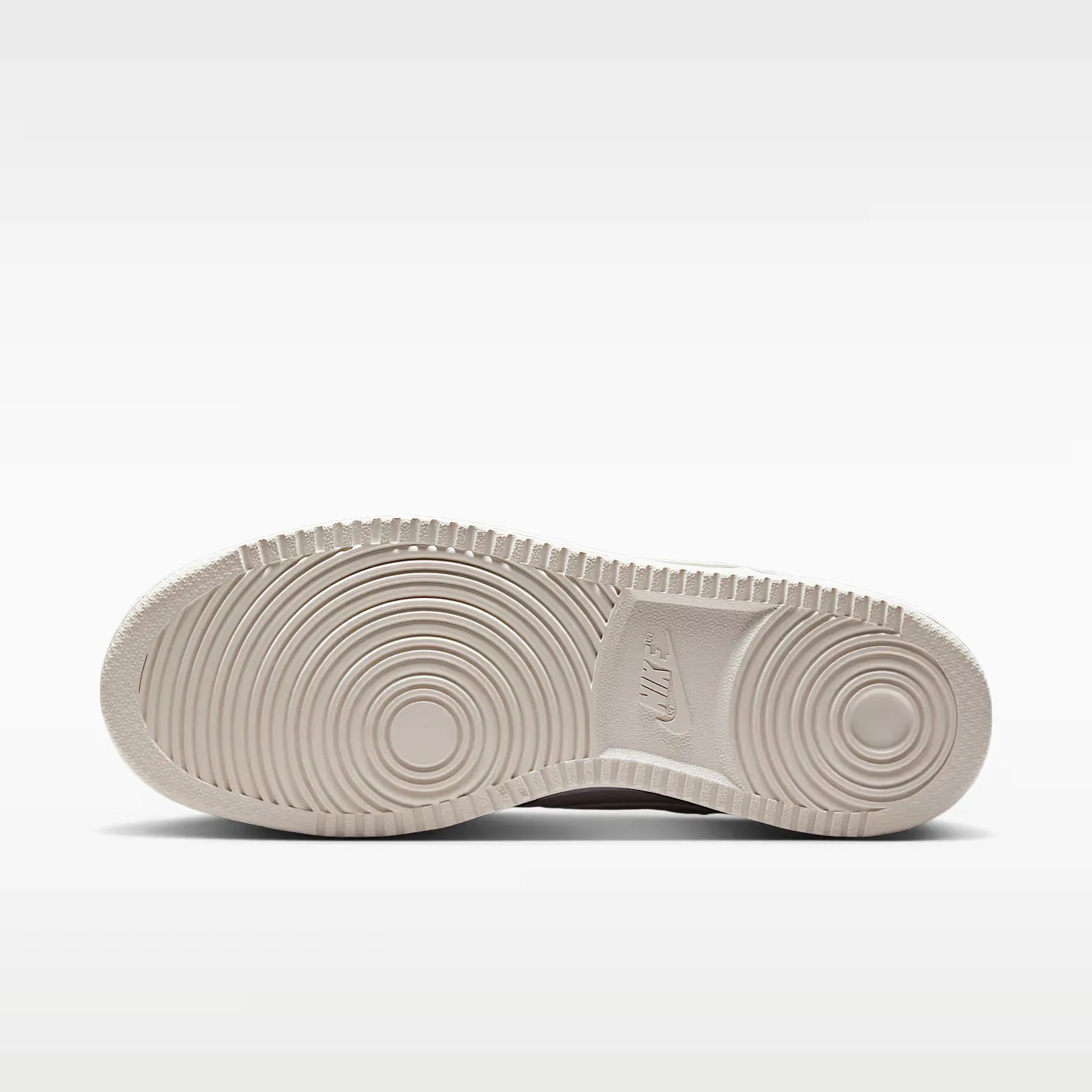 000000_Nike-Court-Vision-Low-WMNS_Phantom-White_IM1652-002_img1