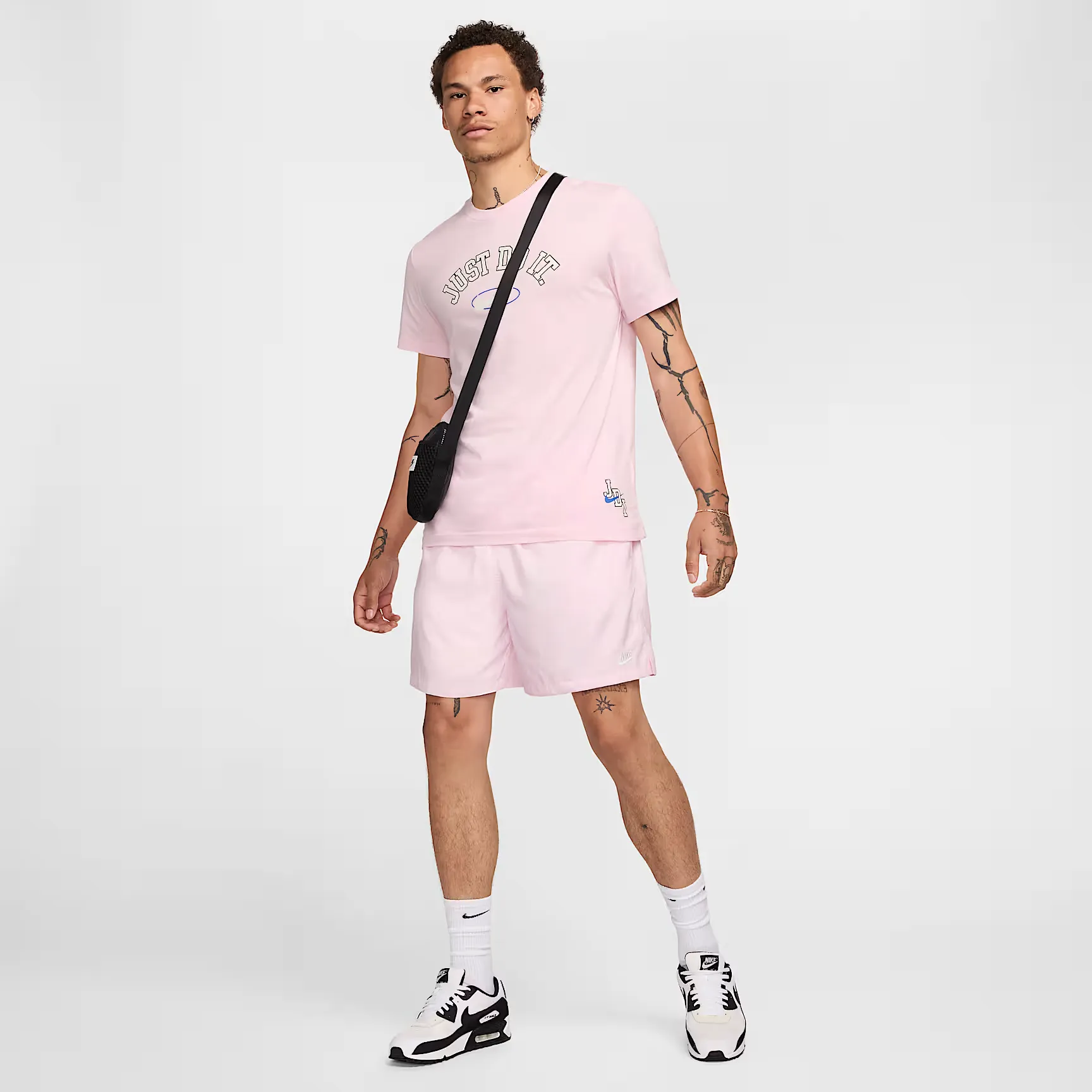 000000_Nike-Club-Flow-Woven-Short_Pink-Foam-White_FN3307-663_img6