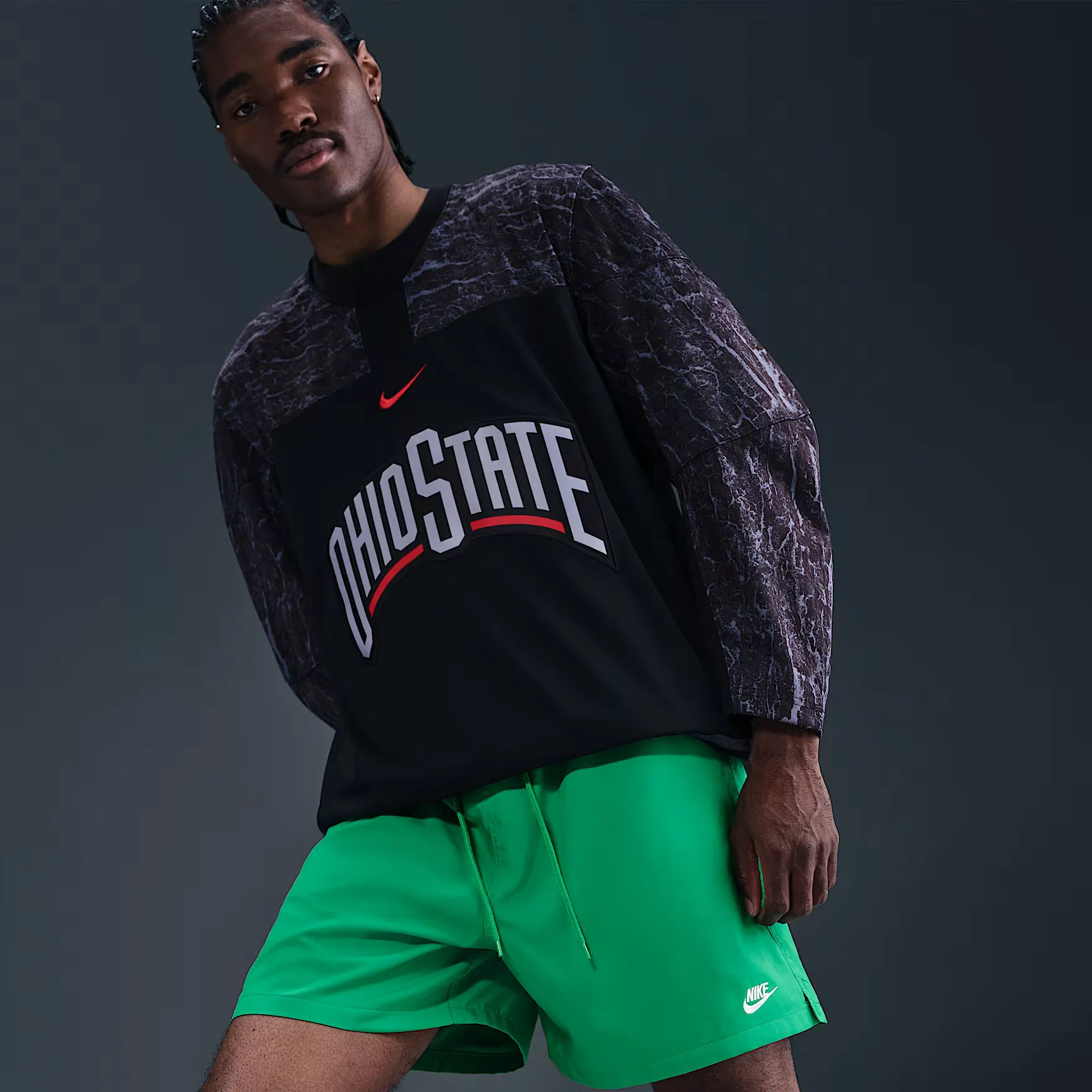 000000_Nike-Club-Flow-Woven-Short_Stadium-Green_FN3307-324_img4