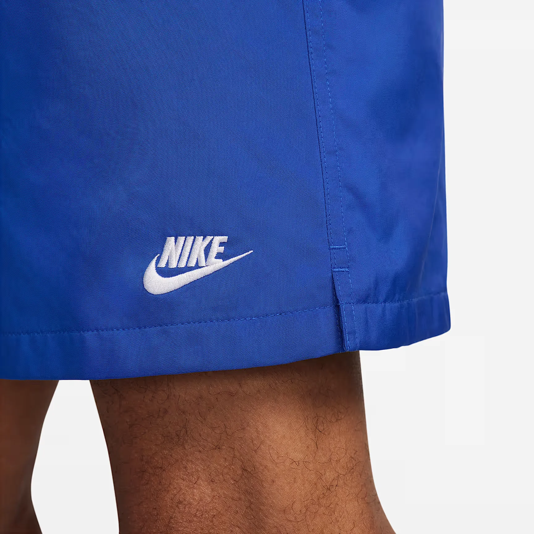 000000_Nike-Club-Flow-Woven-Short_Game-Royal-White_FN3307-480_img4