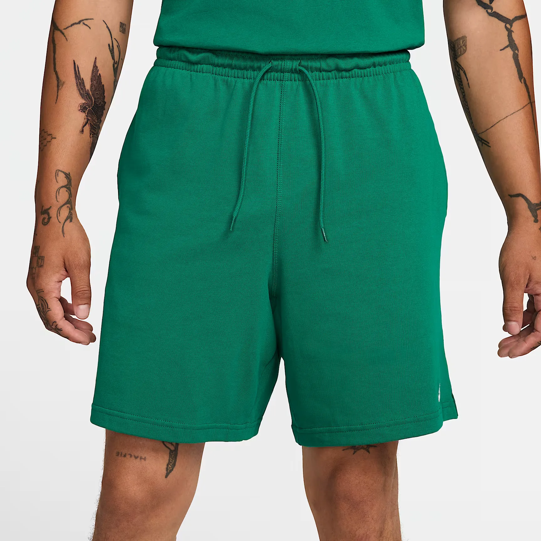 000000_Nike-Club-Knit-Short_Malachite-White_FQ4359-365_img1