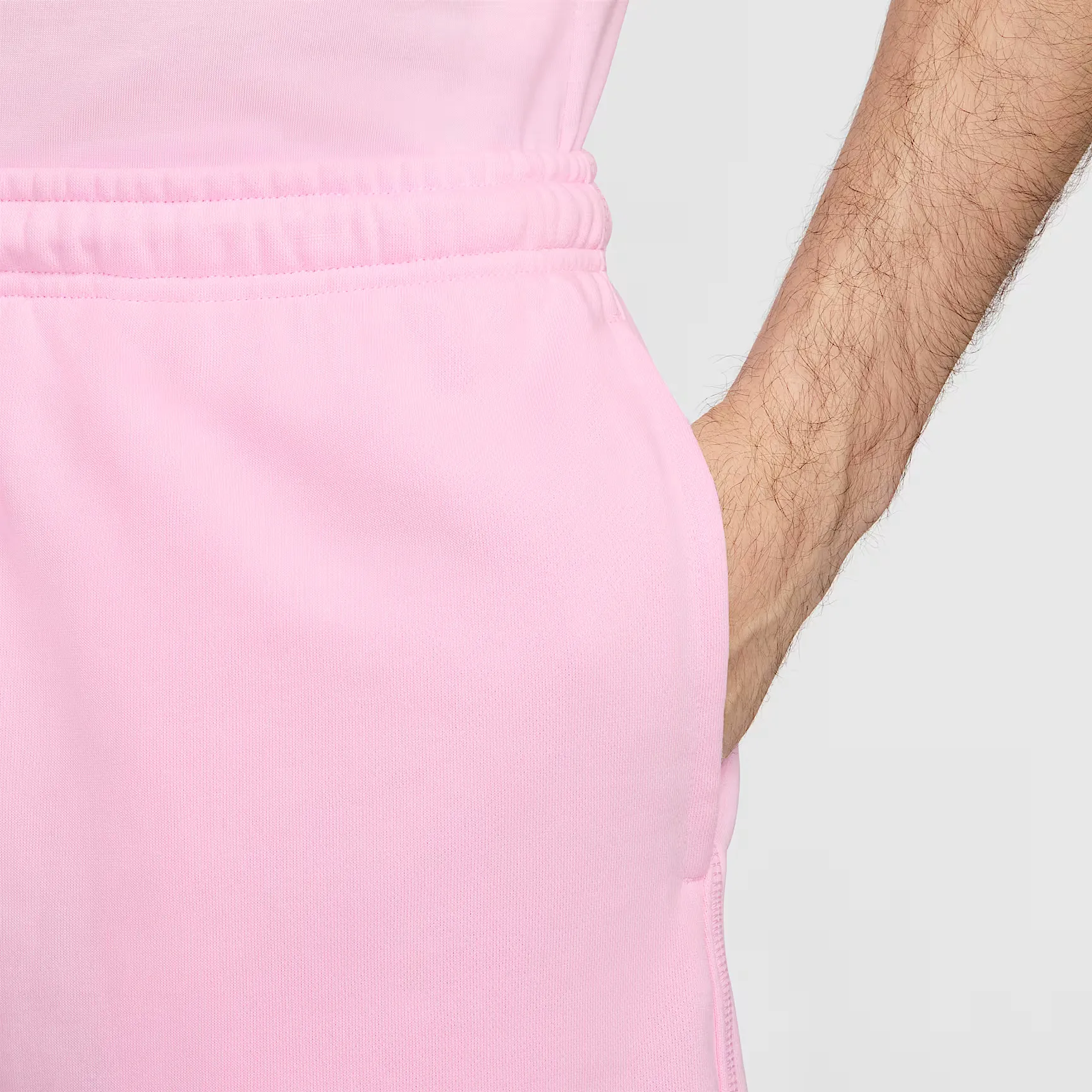 000000_Nike-Sportswear-Club-Fleece-Short_Pink-Foam-White_FN3520-663_img3