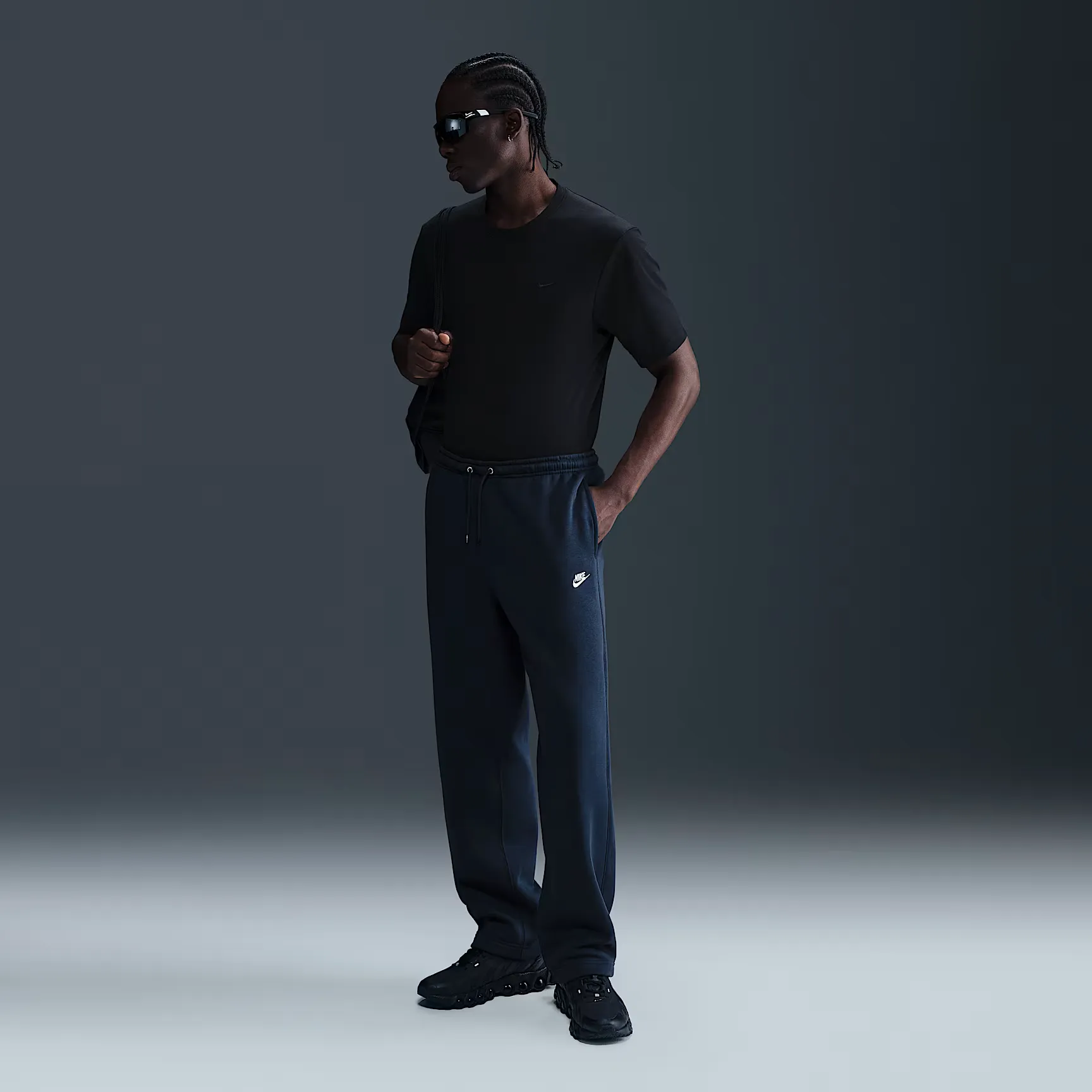 000000_Nike-Sportswear-Club-Fleece-Open-Hem-Pants_Obsidian_FN3730-451_img0