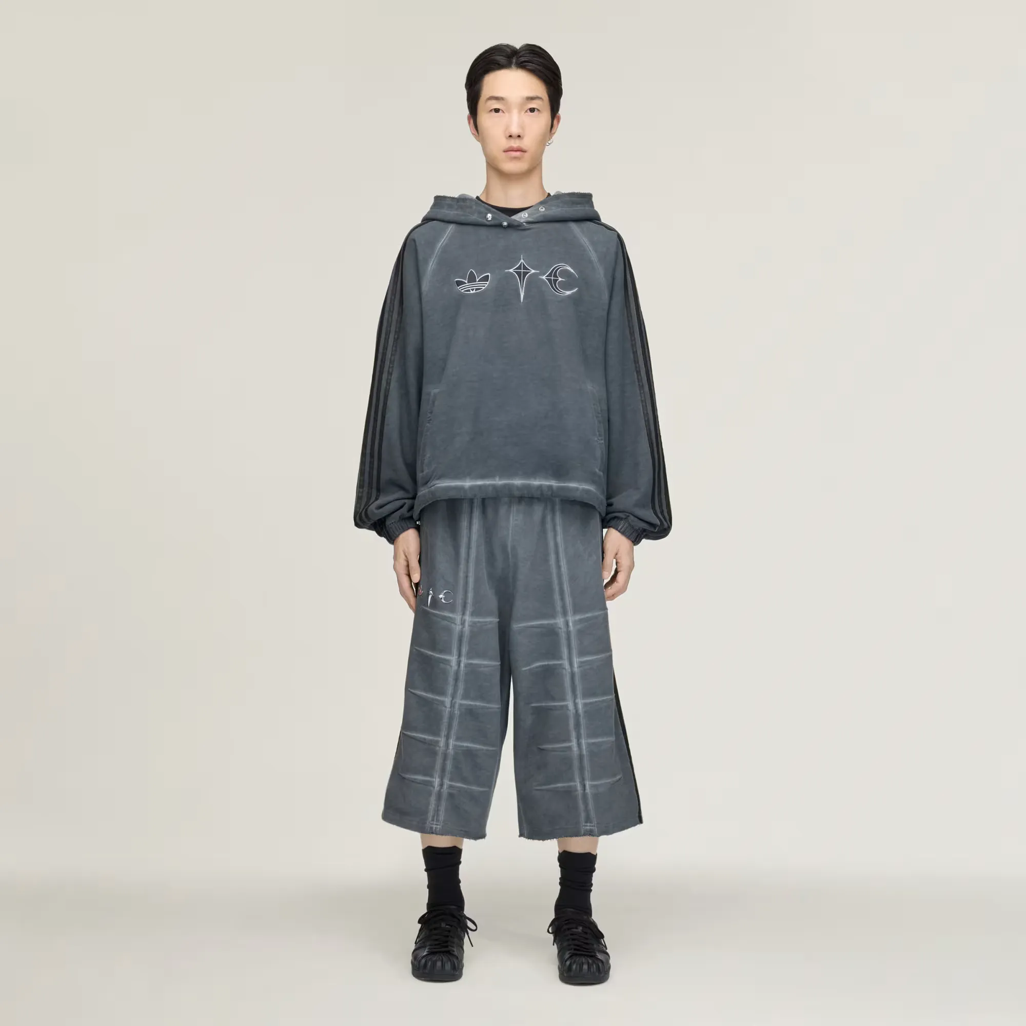 000000_Thug-Club-x-adidas-Track-Short_Black_KF6912_img0