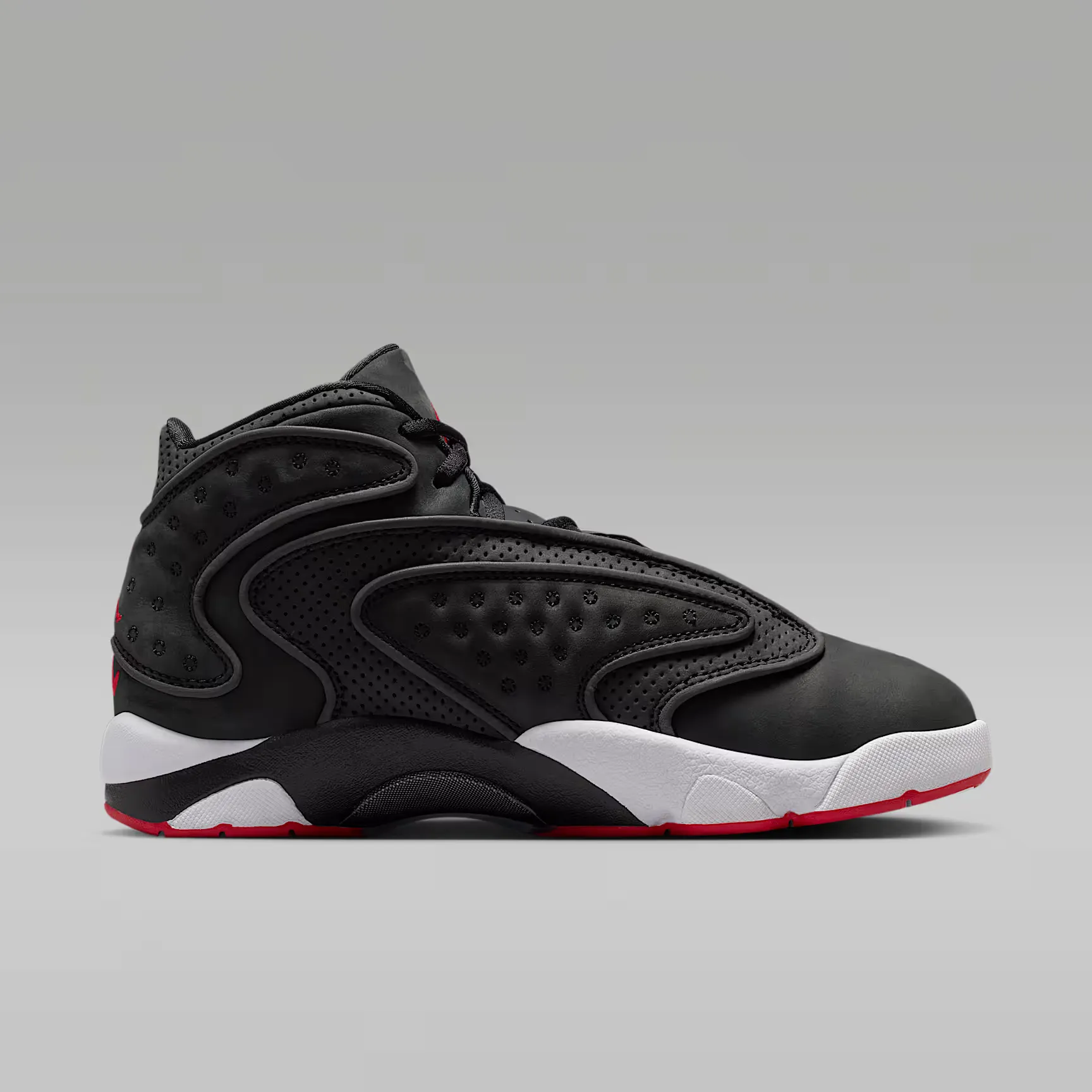 000000_Air-Jordan-OG-WMNS_Bred_CW0907-002_img2