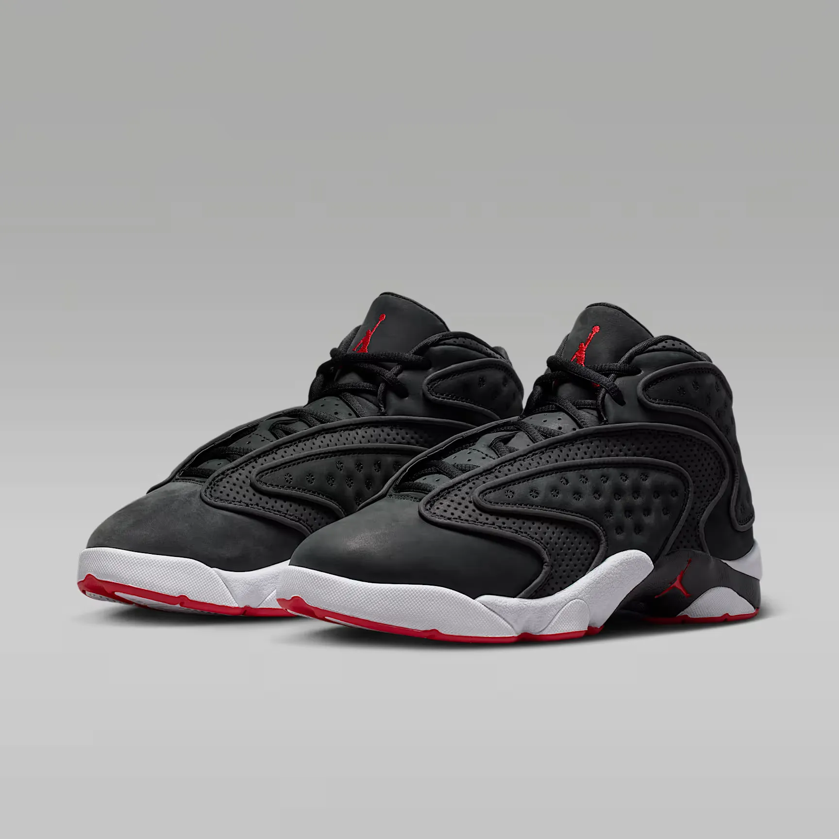 000000_Air-Jordan-OG-WMNS_Bred_CW0907-002_img4