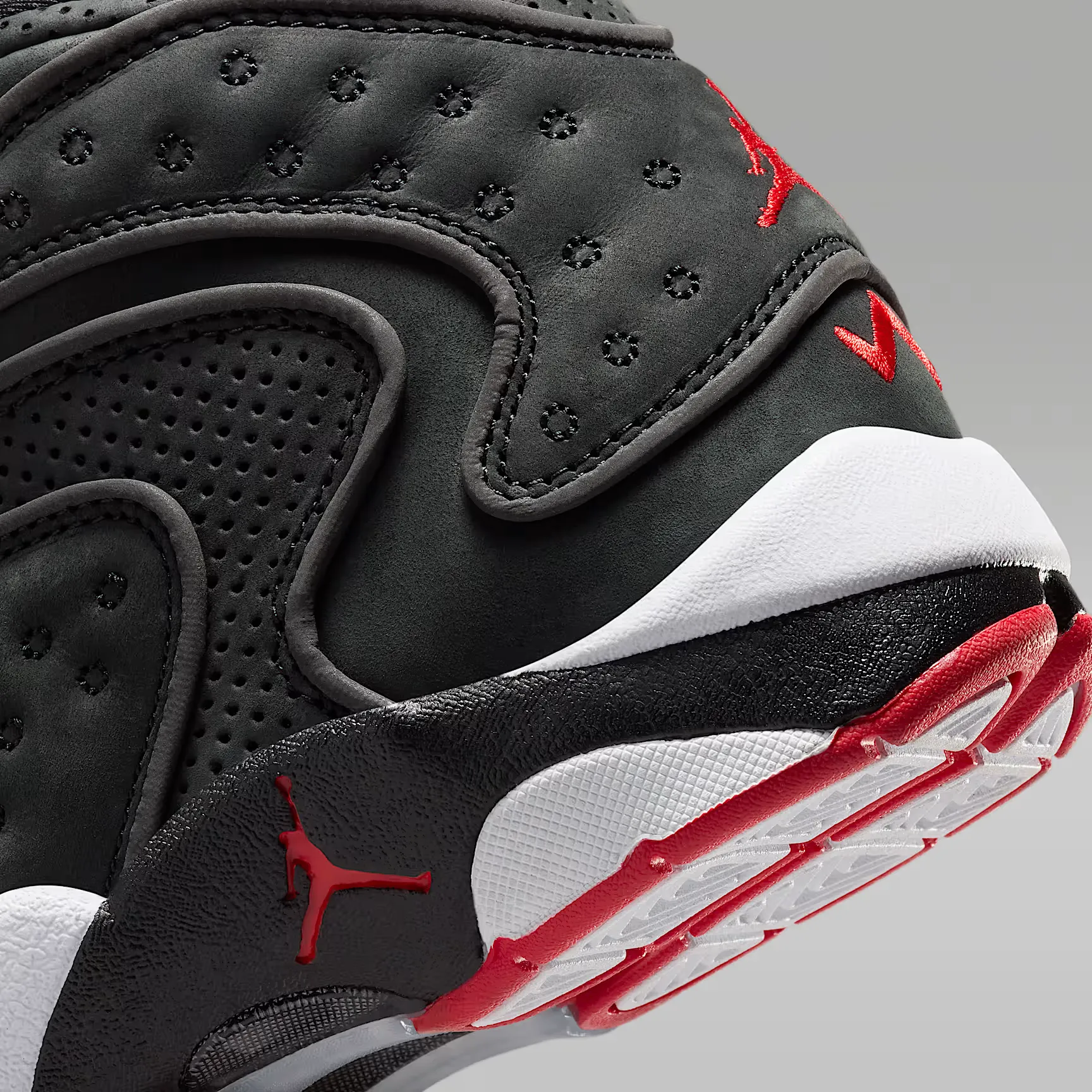 000000_Air-Jordan-OG-WMNS_Bred_CW0907-002_img7