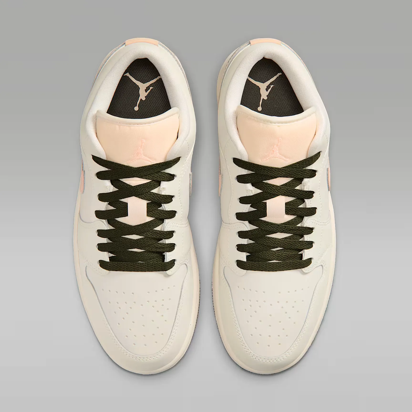000000_Air-Jordan-1-Low-WMNS_Sail-Crimson-Tint_DC0774-111_img3