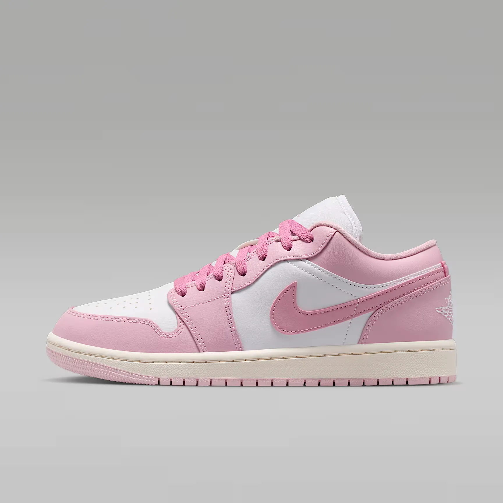 000000_Air-Jordan-1-Low-WMNS_Iced-Carmine_DC0774-607_img0