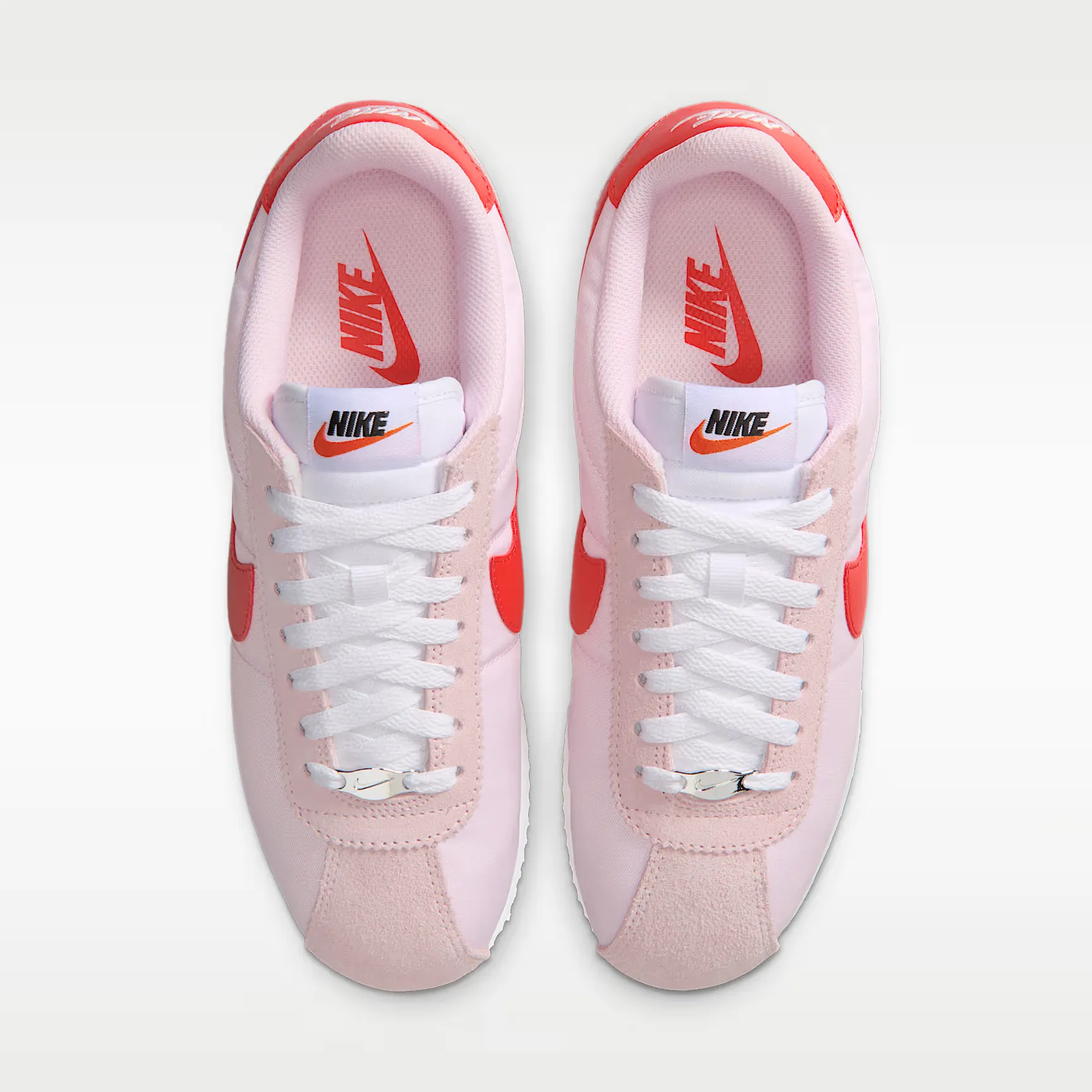 000000_Nike-Cortez-Textile-WMNS_Pink-Foam-Safety-Orange_DZ2795-609_img3