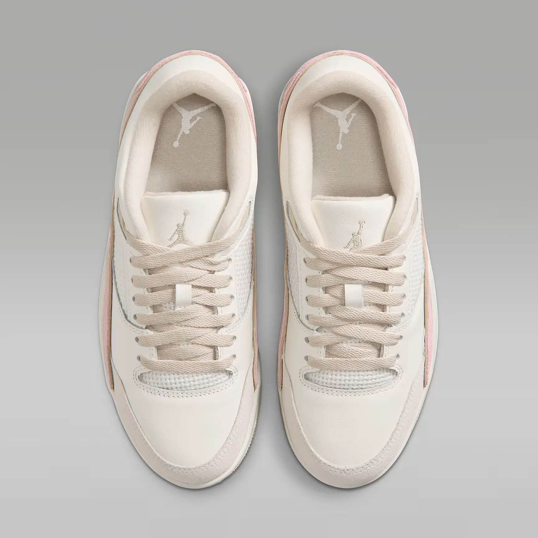 000000_Jordan-Flight-Court-WMNS_Sail-Iced-Carmine_FZ9854-109_img3