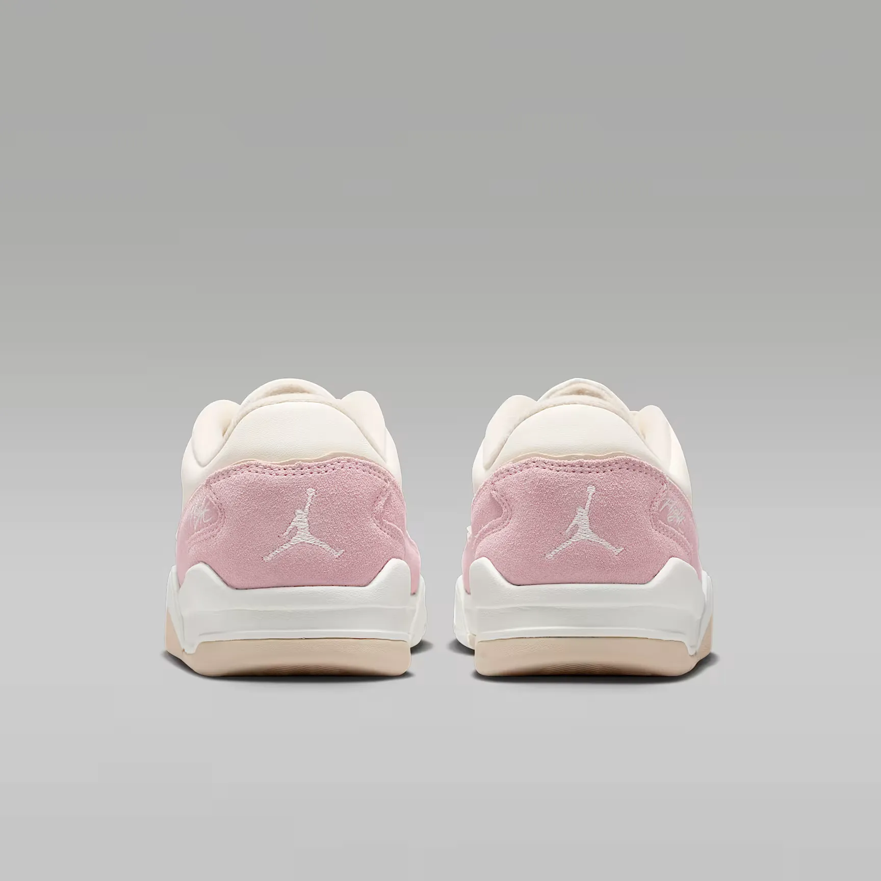 000000_Jordan-Flight-Court-WMNS_Sail-Iced-Carmine_FZ9854-109_img5