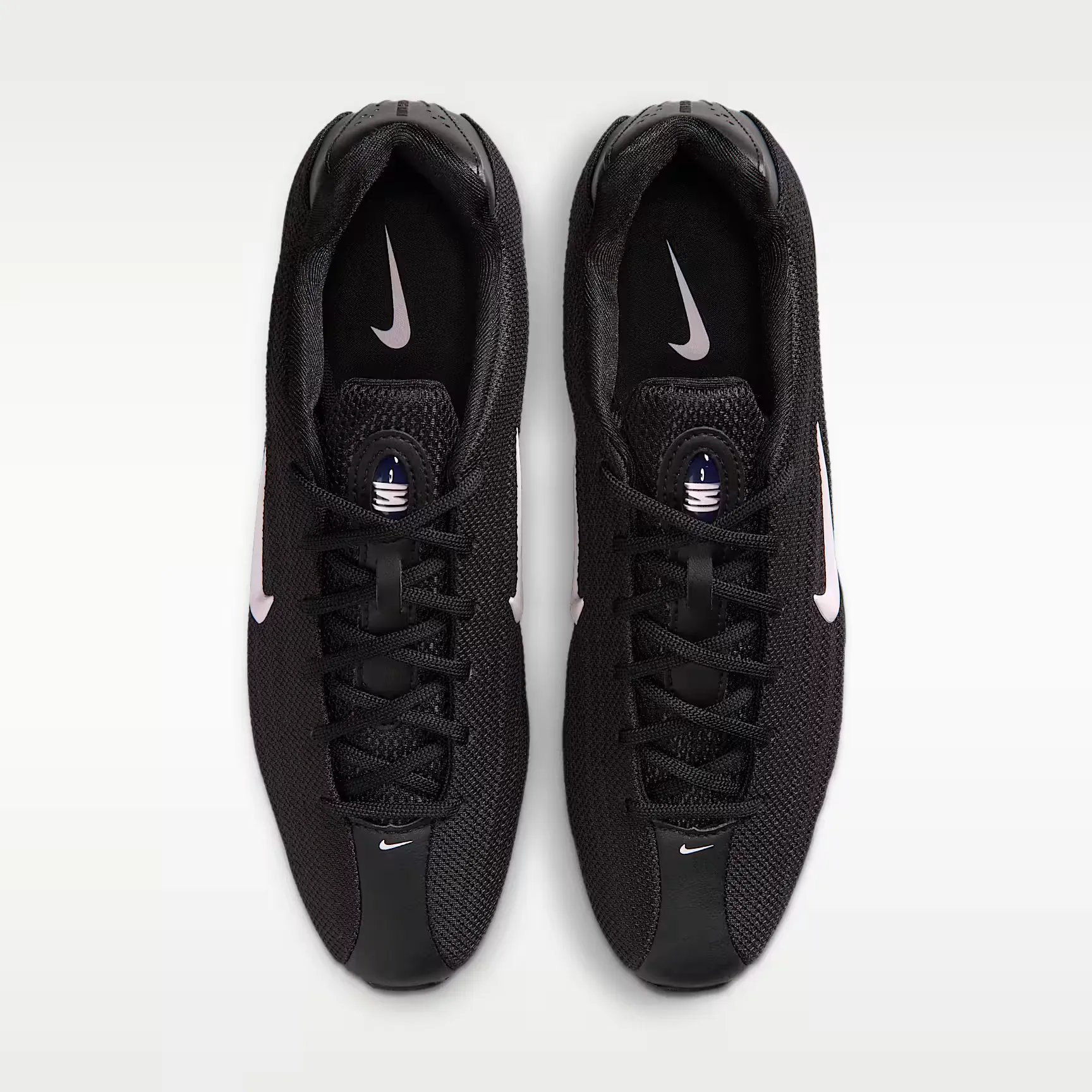 000000_Nike-Shox-Z-WMNS_Black-Pink-Foam_HQ7540-006_img3