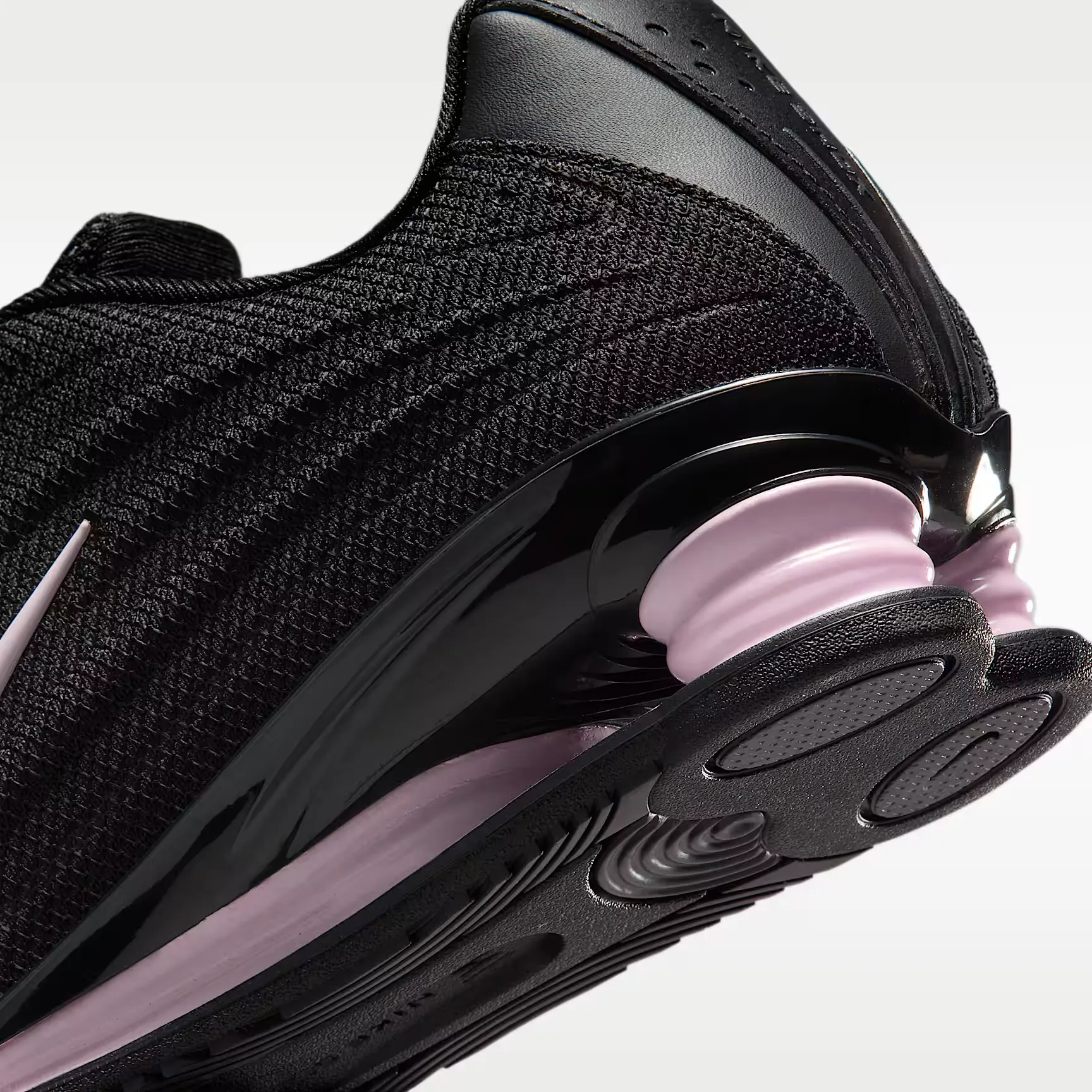 000000_Nike-Shox-Z-WMNS_Black-Pink-Foam_HQ7540-006_img7