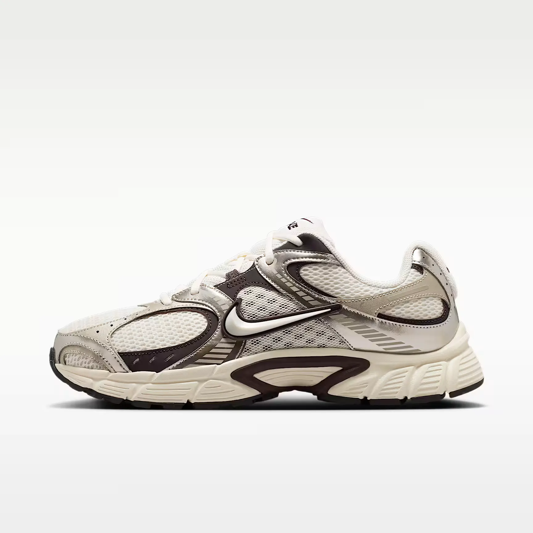 000000_Nike-V5-RNR_Phantom-Burgundy-Ash_HJ5228-011_img0