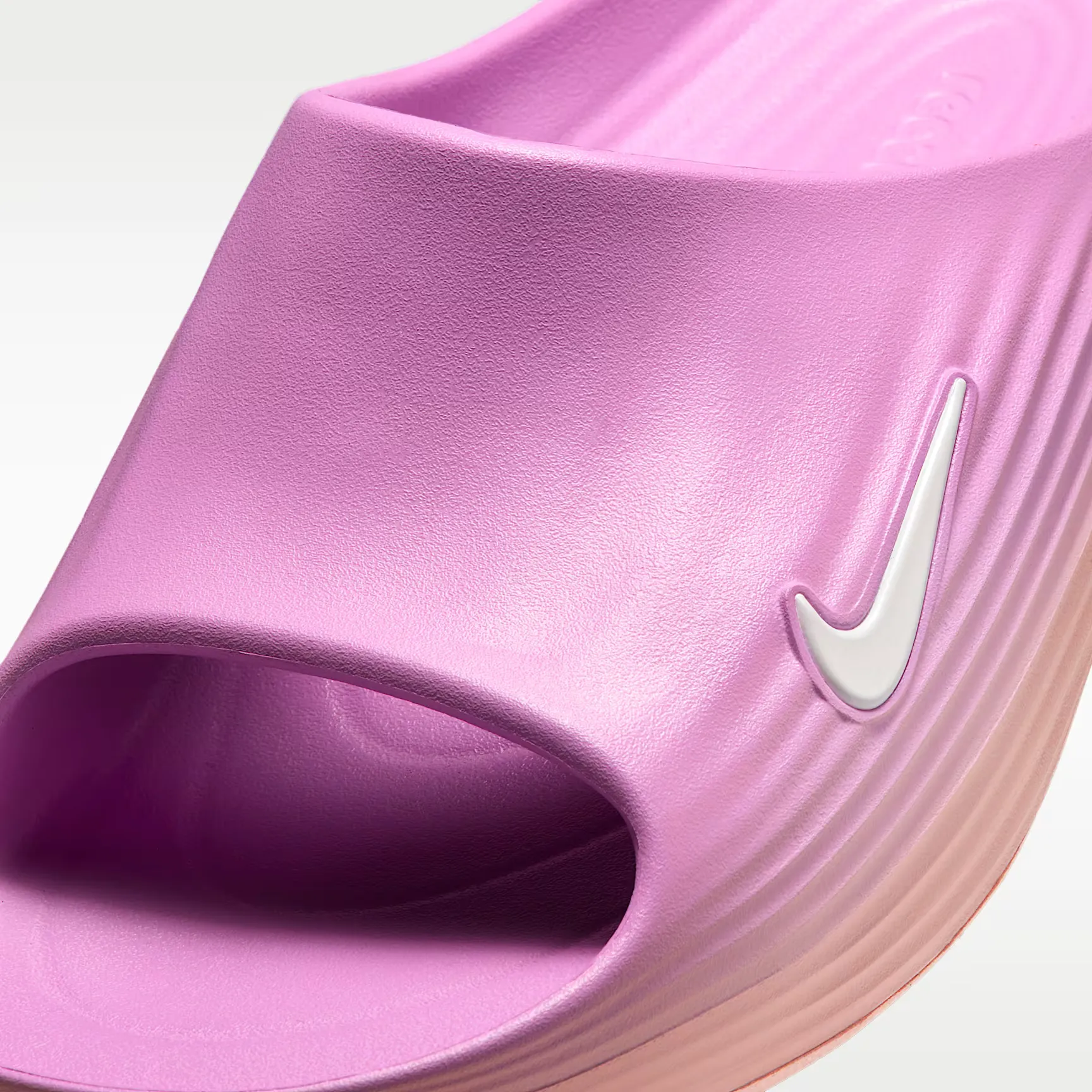 Nike ReactX Rejuven8 WMNS 