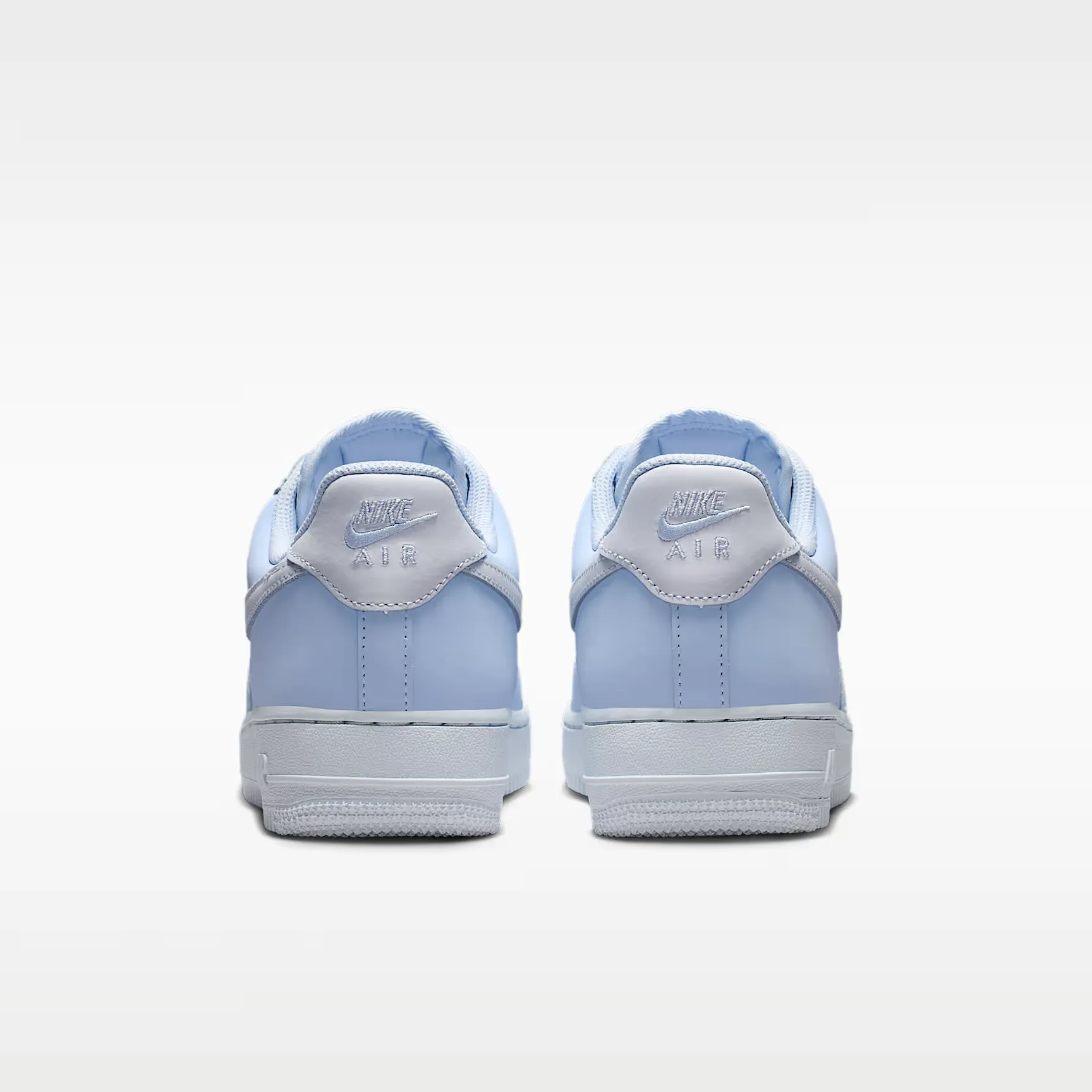 000000_Nike-Air-Force-1-Retro-Premium-WMNS_Hydrogen-Blue_IR0871-400_img5