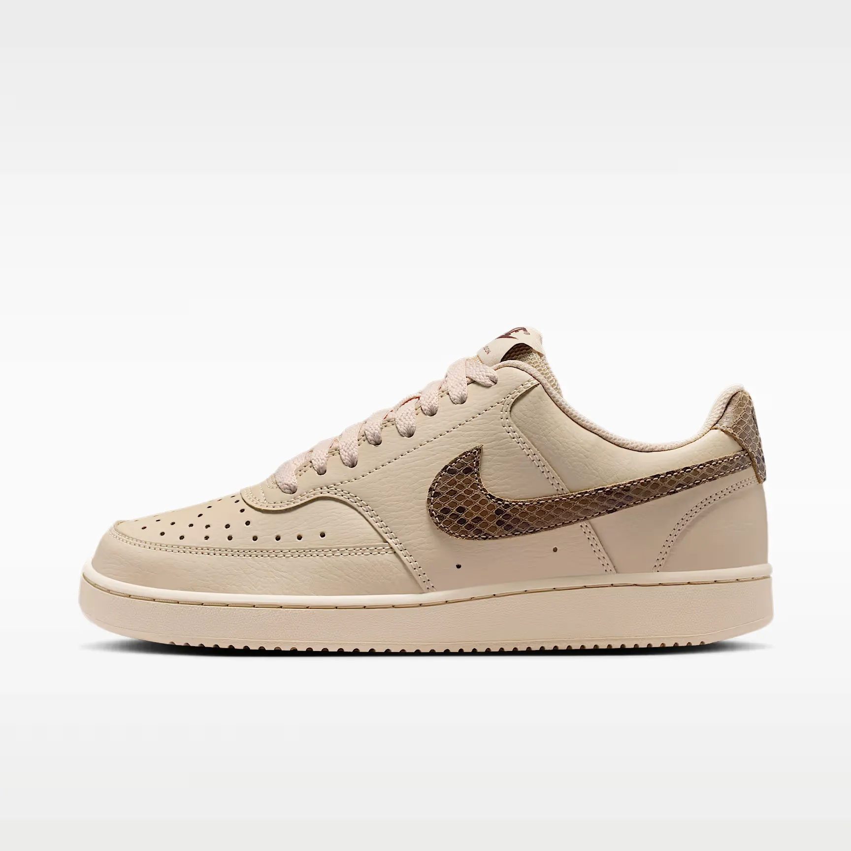 000000_Nike-Court-Vision-Low-Premium-WMNS_Sanddrift-British-Khaki_IO0463-102_img0