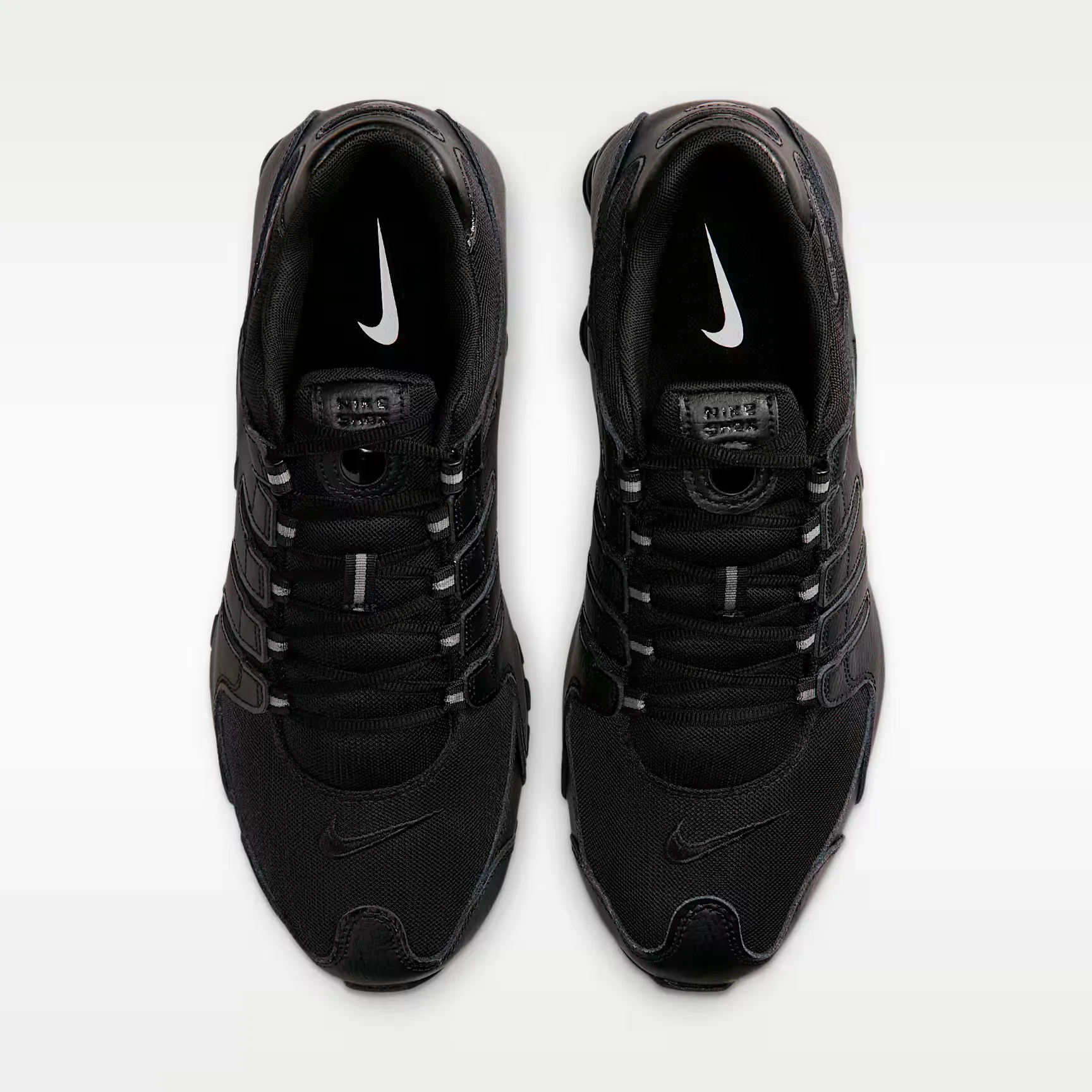 000000_Nike-Shox-NZ_Triple-Black_IQ8263-002_img3