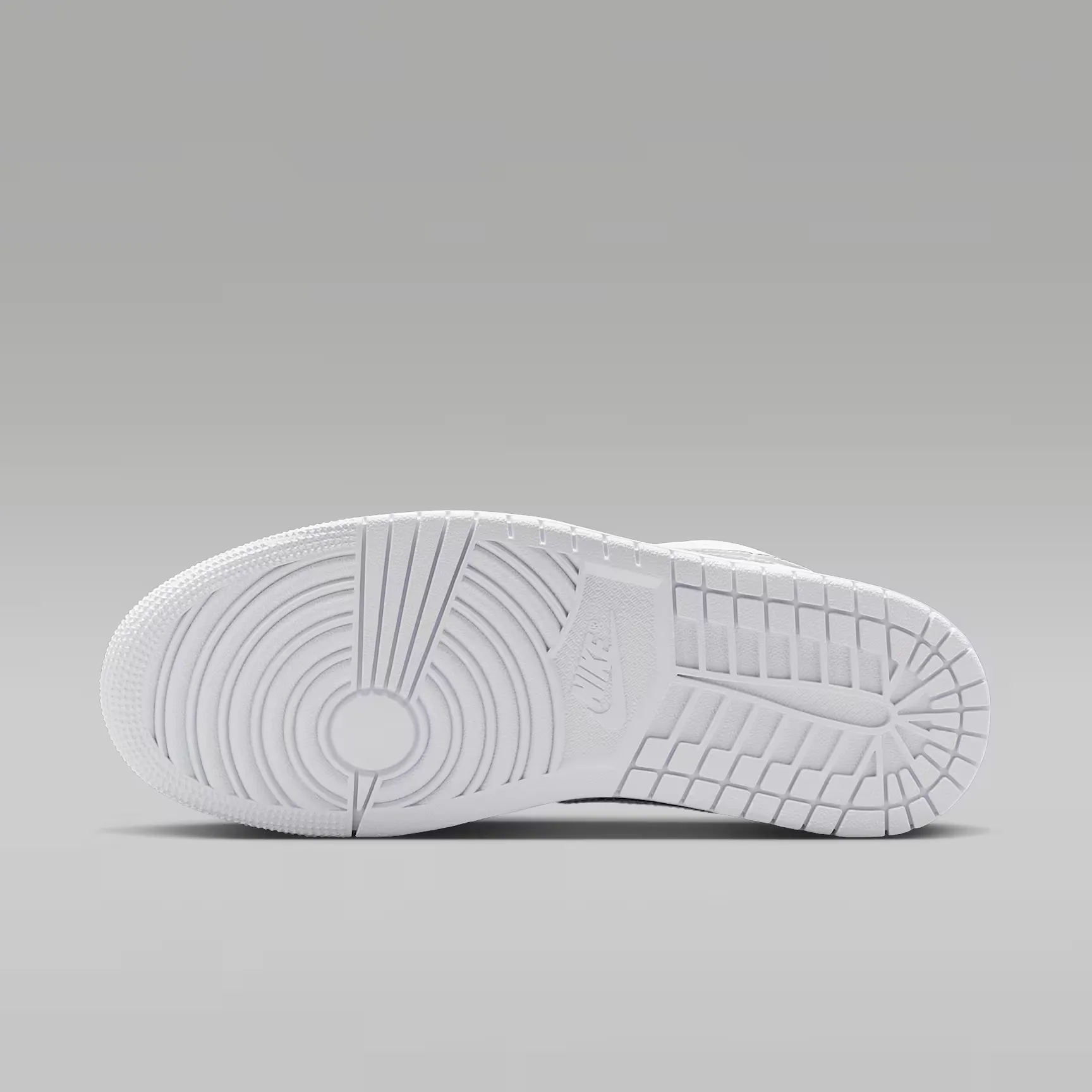 000000_Air-Jordan-1-Low-SE-WMNS_White-Metallic-Silver_IQ9381-100_img1