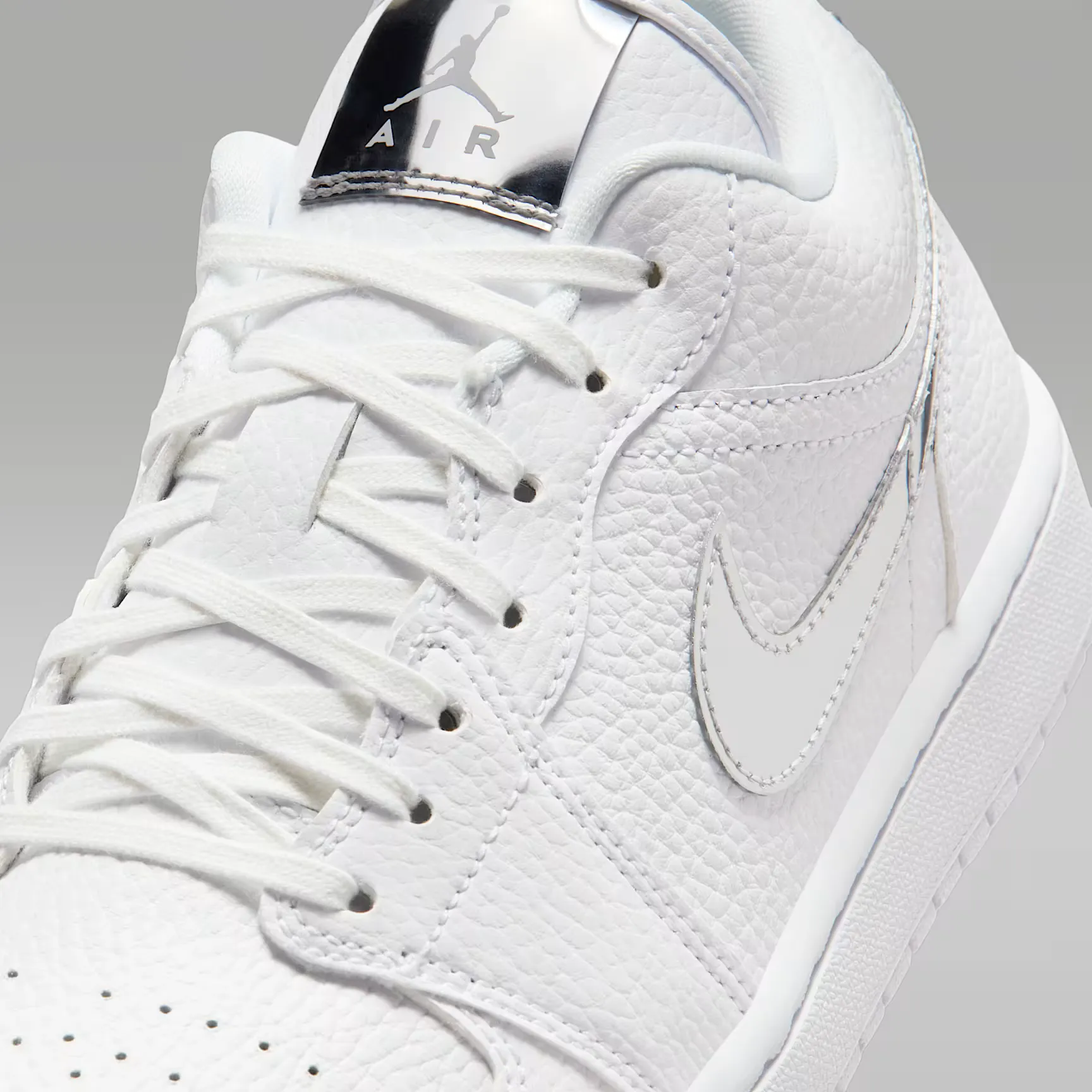 Air Jordan 1 Low SE WMNS 